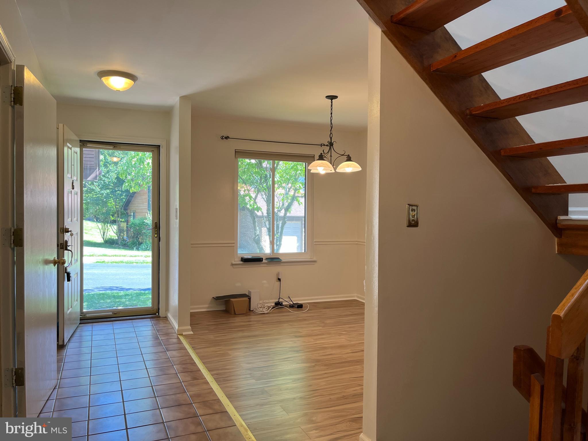 CROOKED CROSSING - Residential Lease