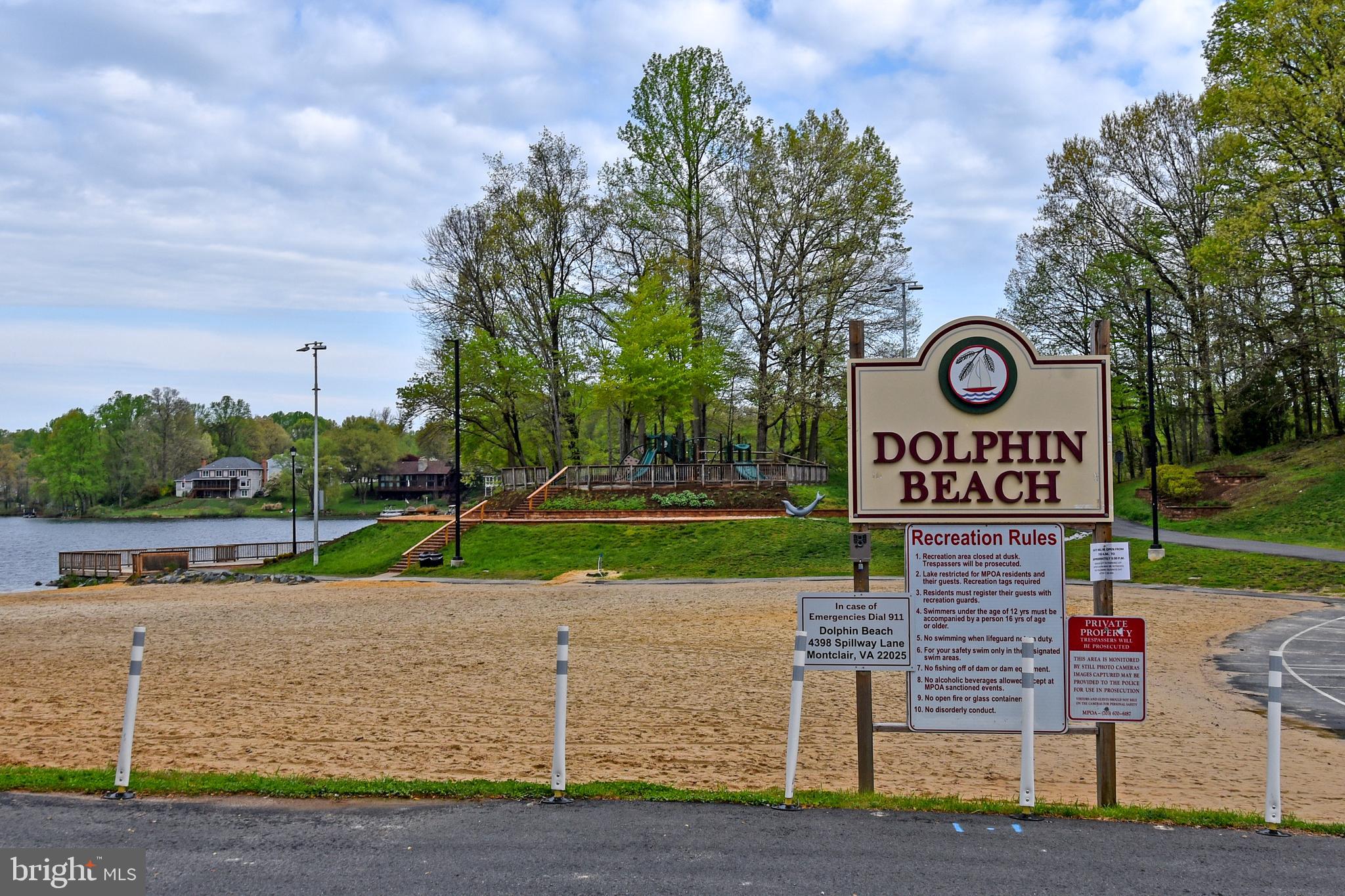 MONTCLAIR/COUNTRY CLUB - Residential