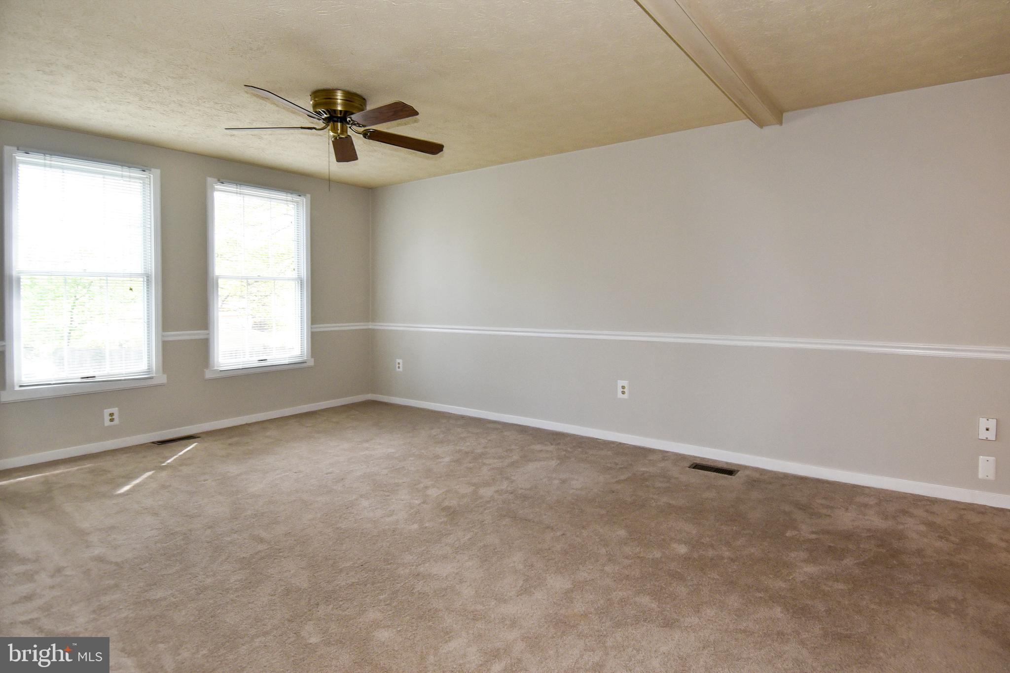 MONTCLAIR/COUNTRY CLUB - Residential