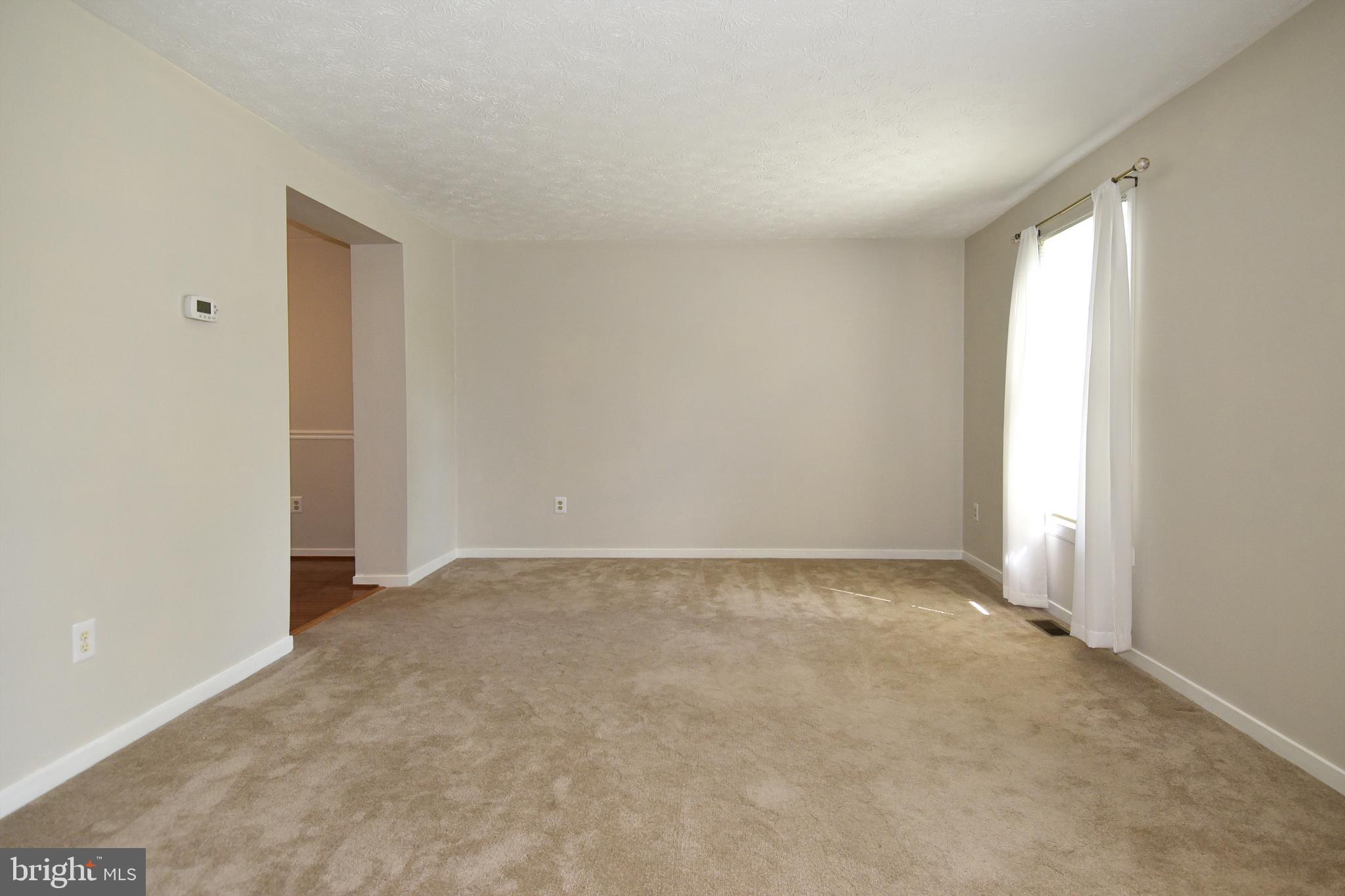 MONTCLAIR/COUNTRY CLUB - Residential