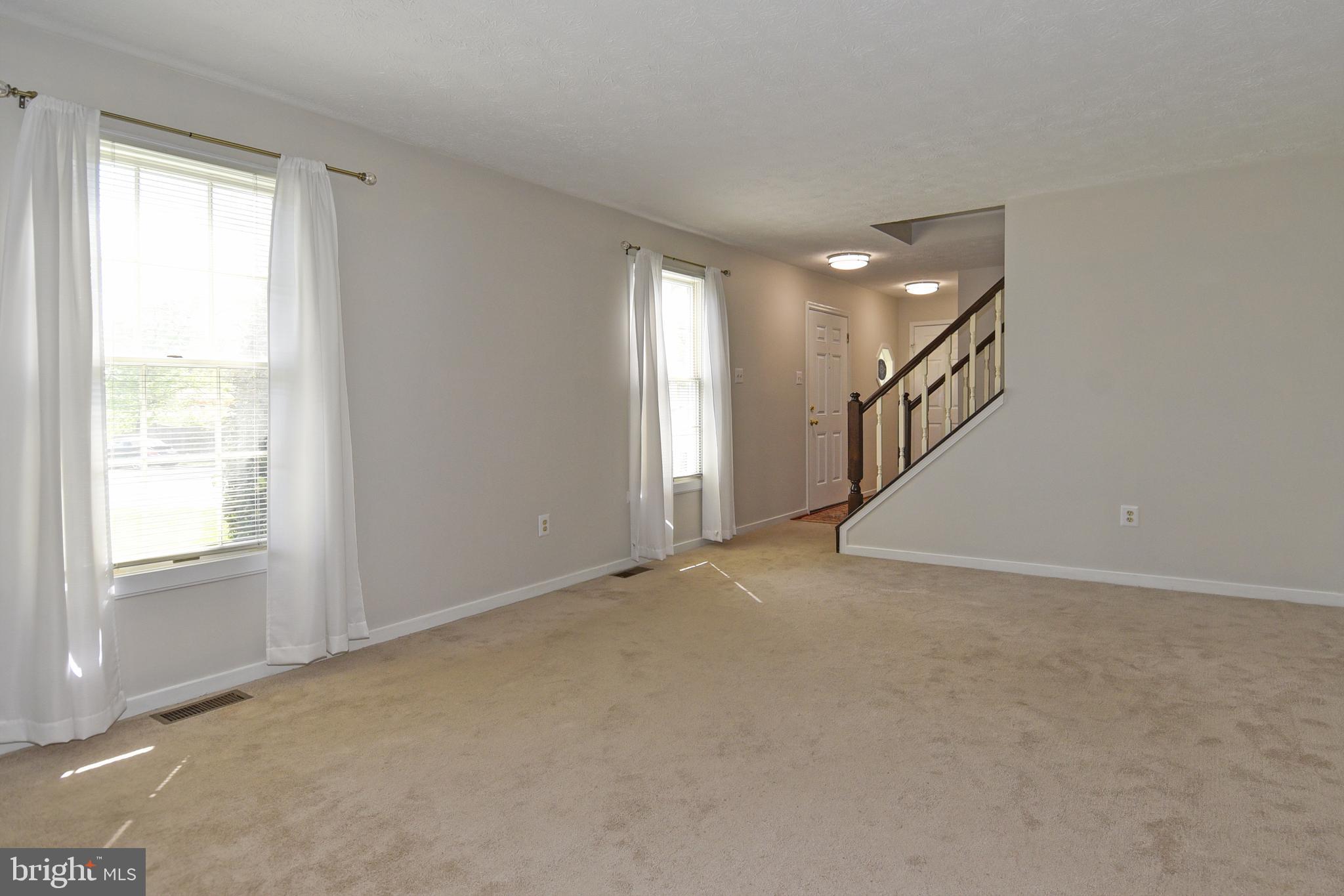 MONTCLAIR/COUNTRY CLUB - Residential