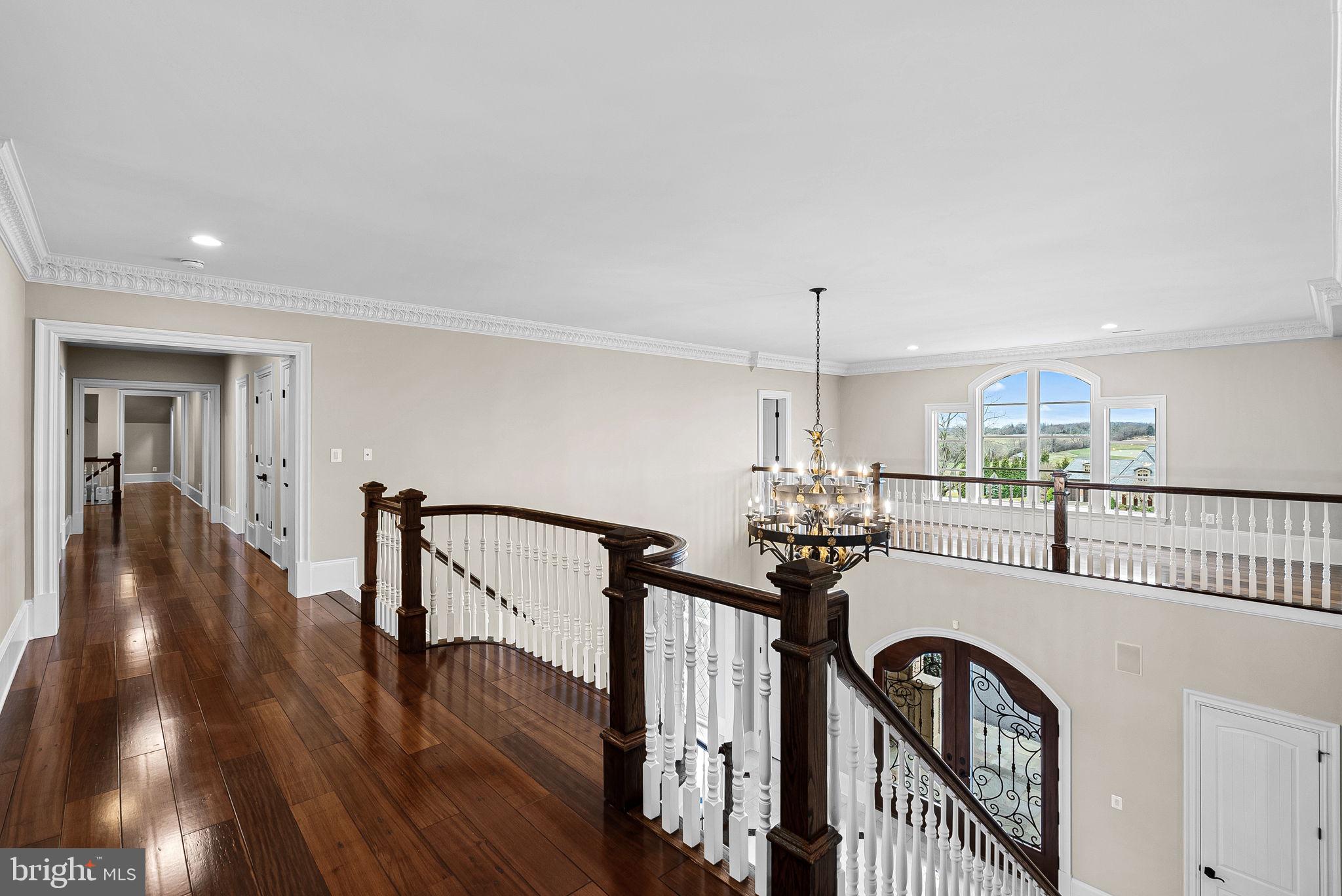 CREIGHTON FARMS - Residential