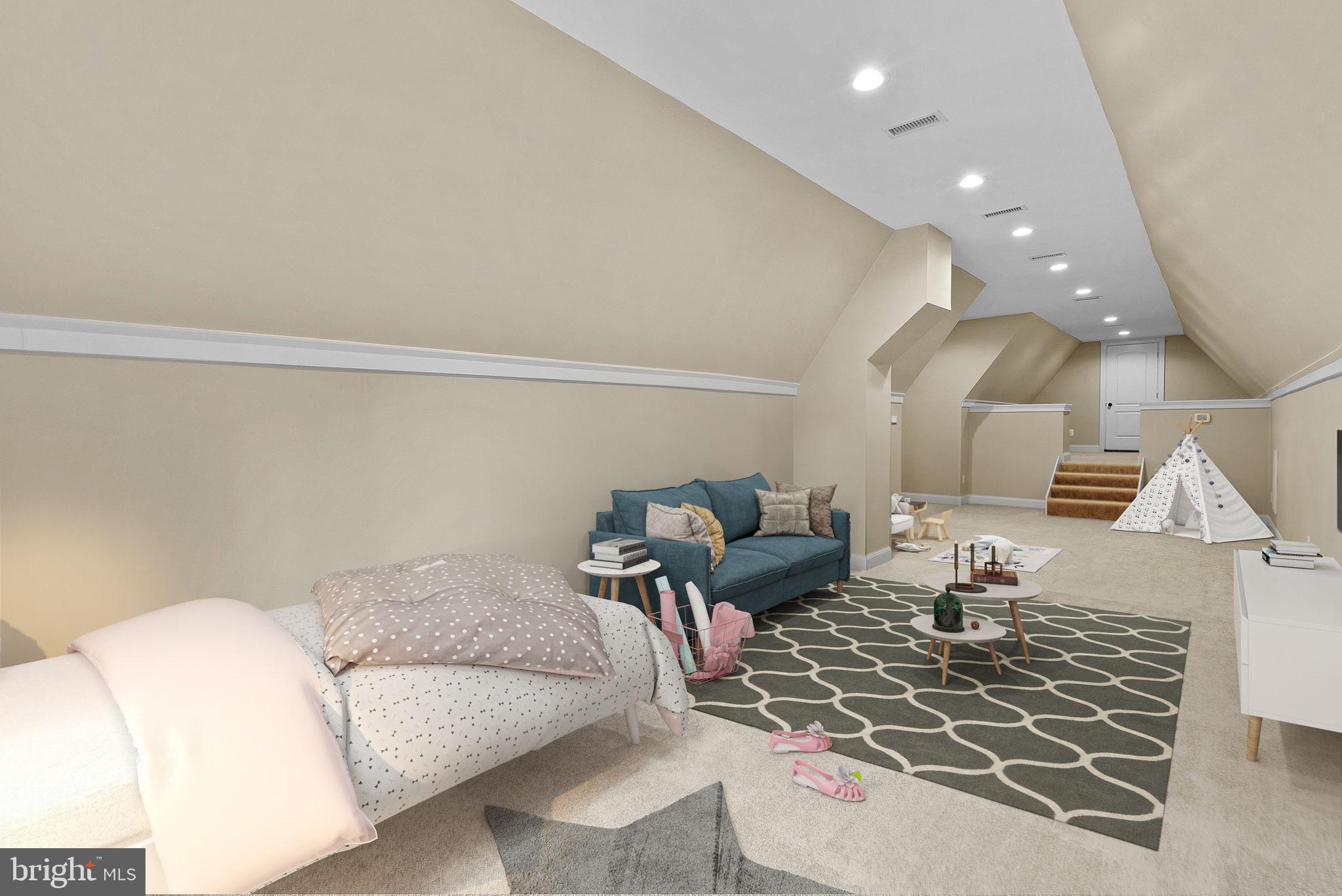 CREIGHTON FARMS - Residential