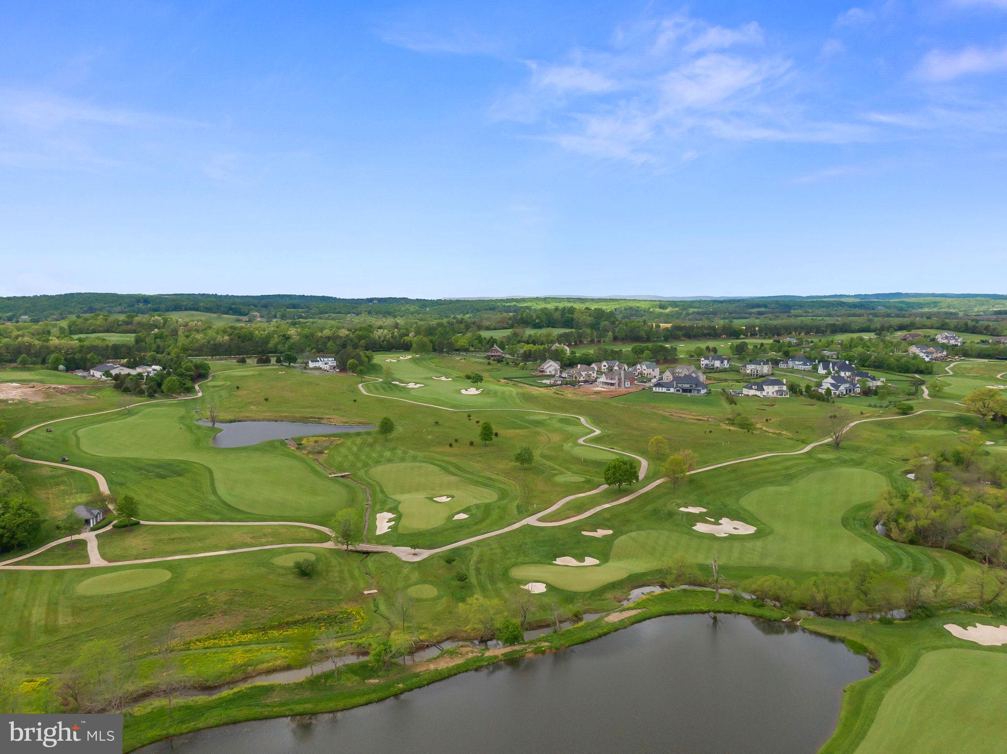CREIGHTON FARMS - Residential
