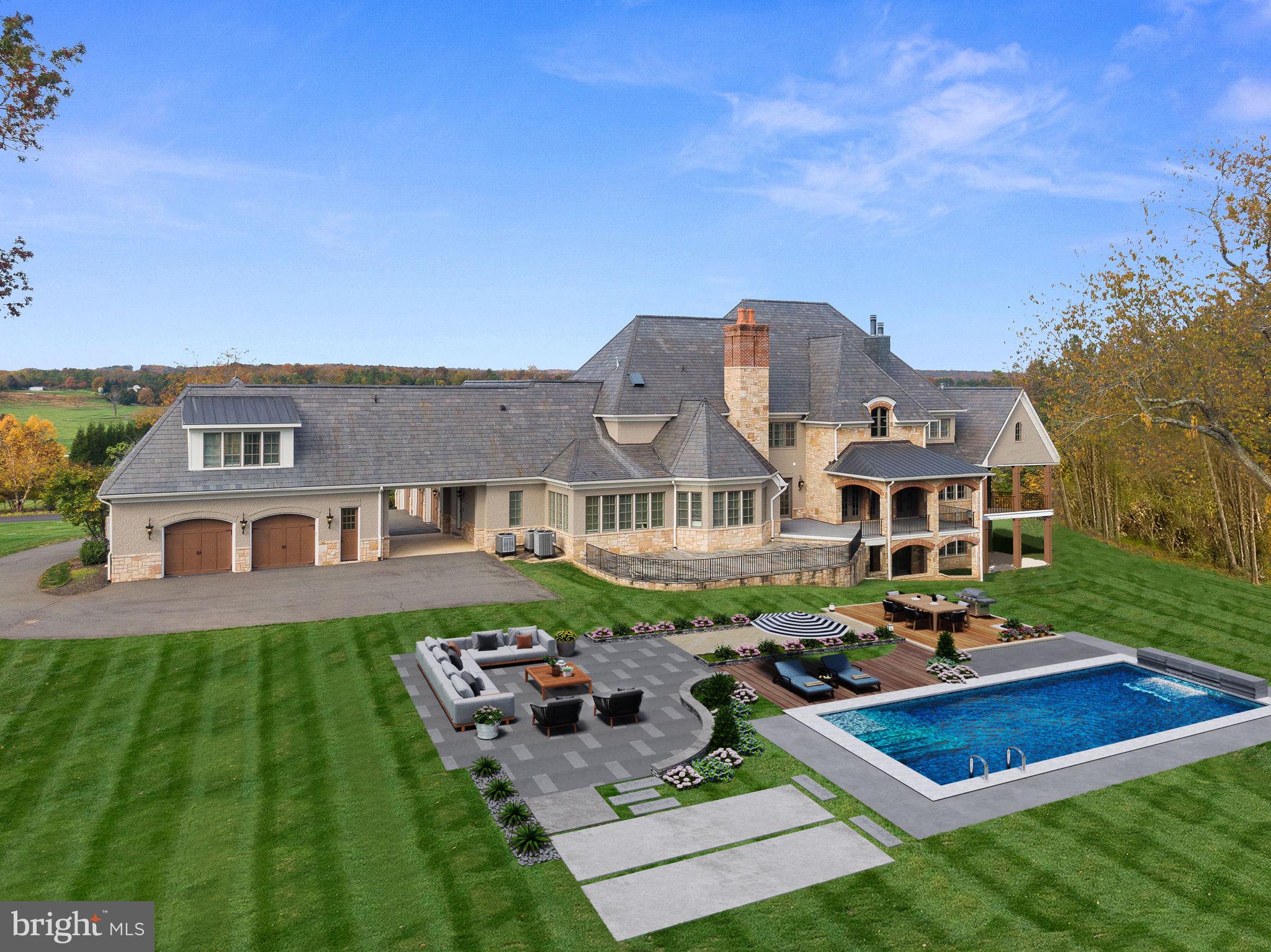 CREIGHTON FARMS - Residential