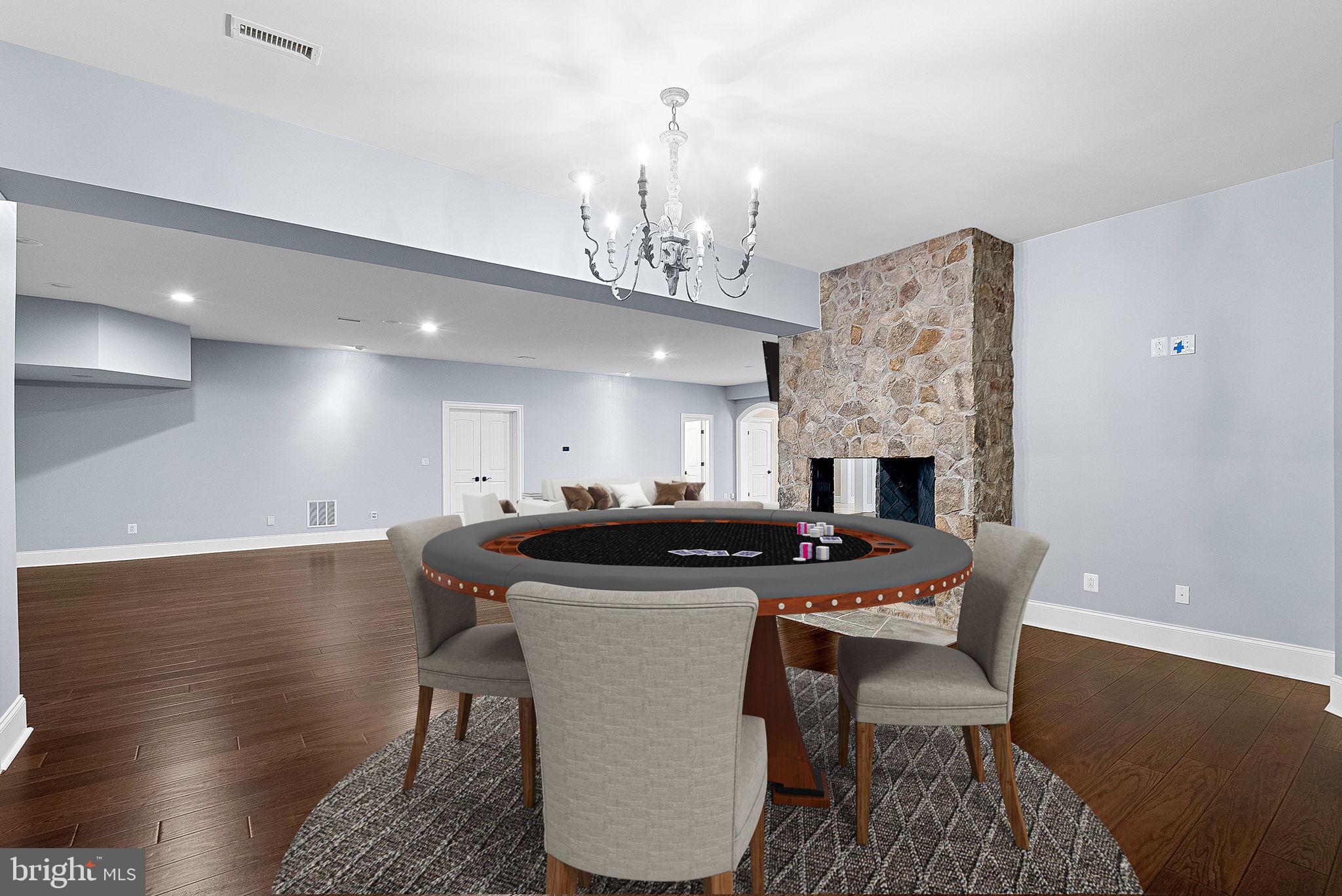 CREIGHTON FARMS - Residential