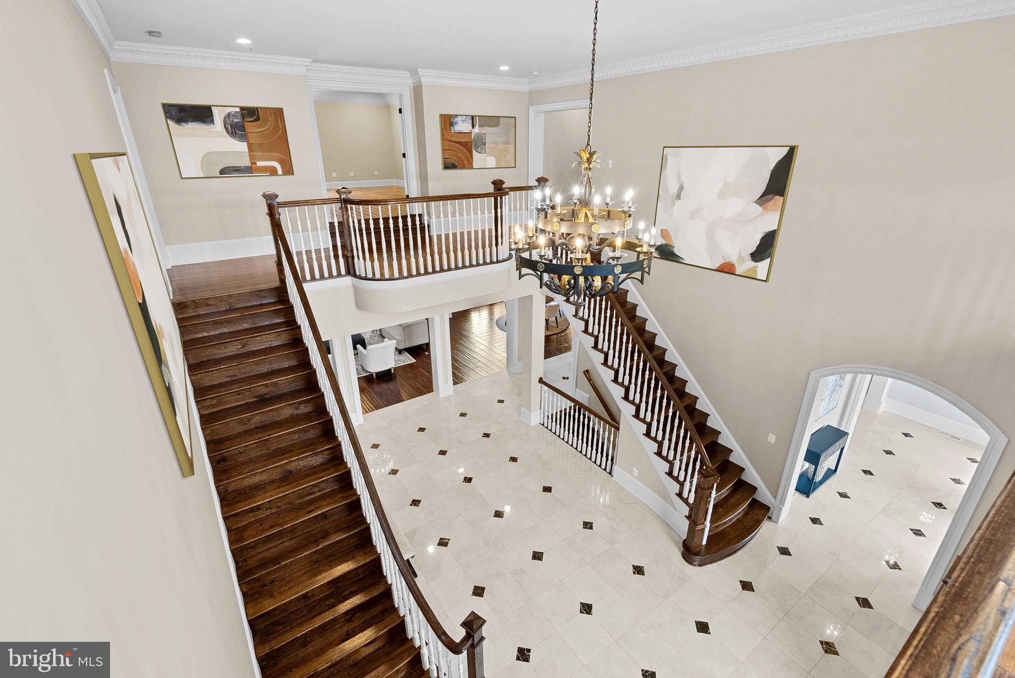 CREIGHTON FARMS - Residential