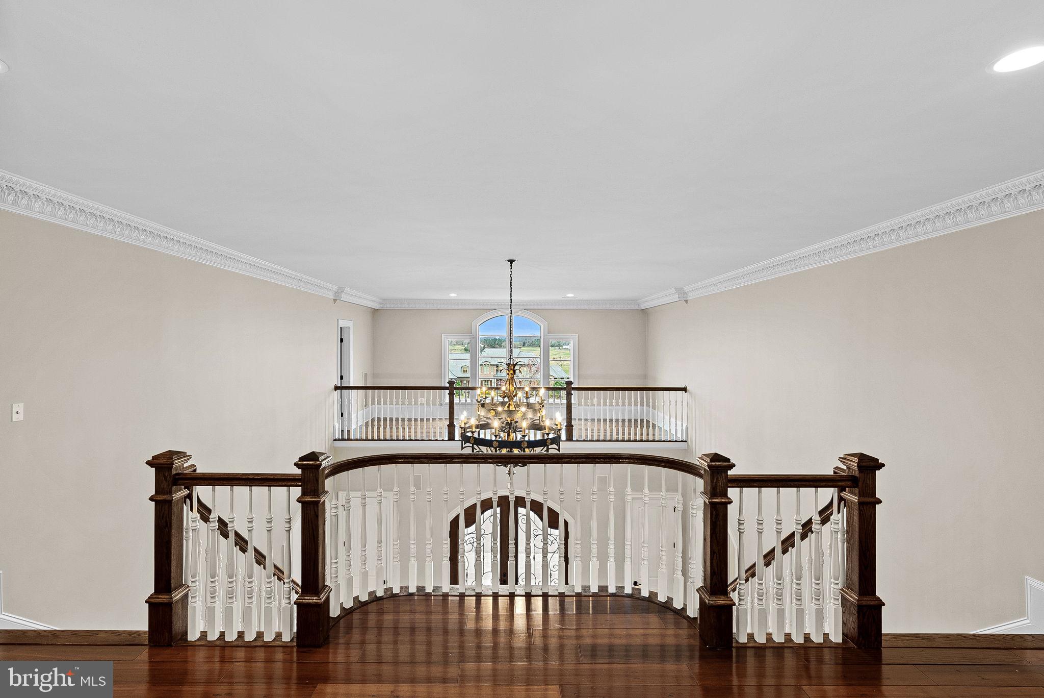 CREIGHTON FARMS - Residential