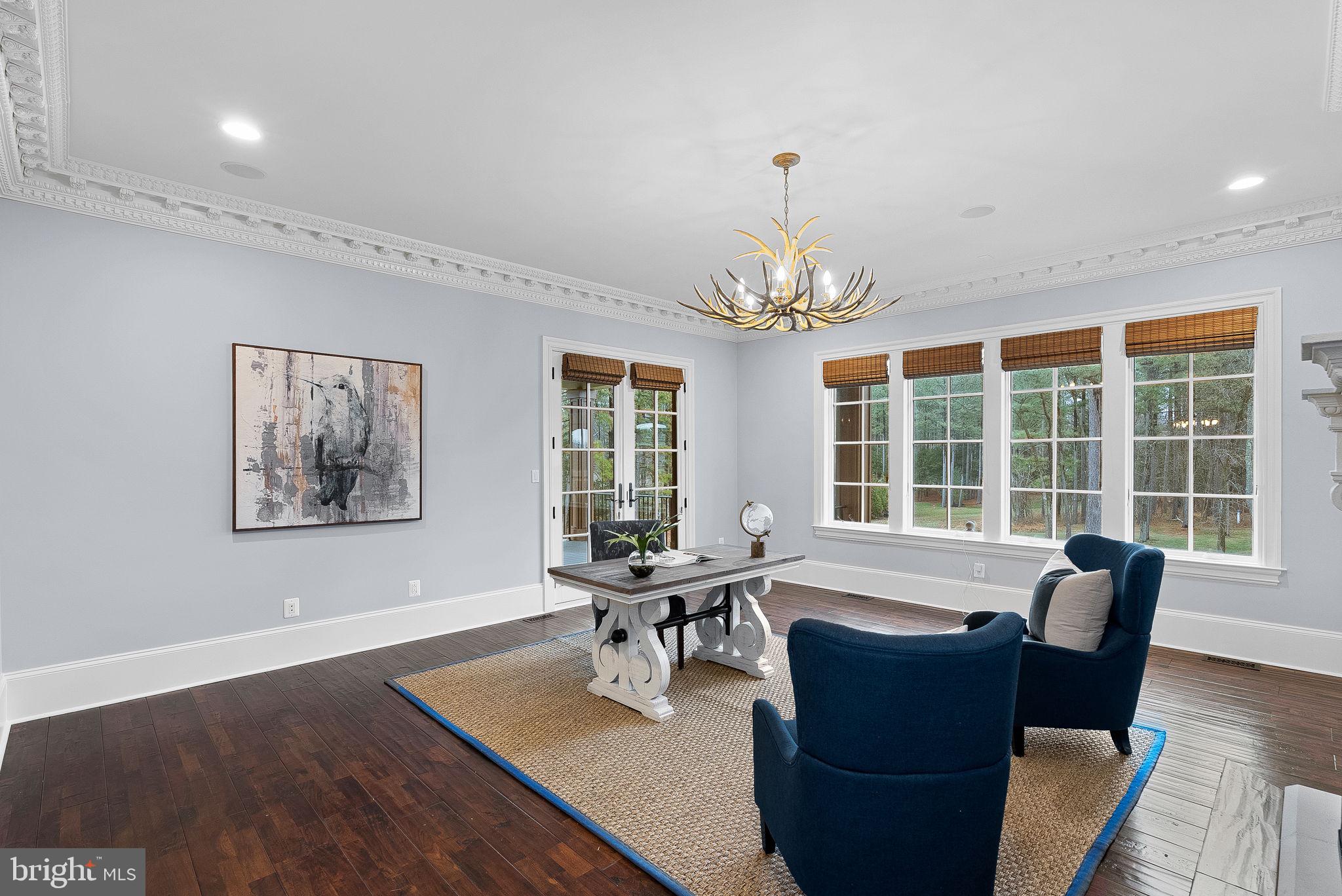 CREIGHTON FARMS - Residential