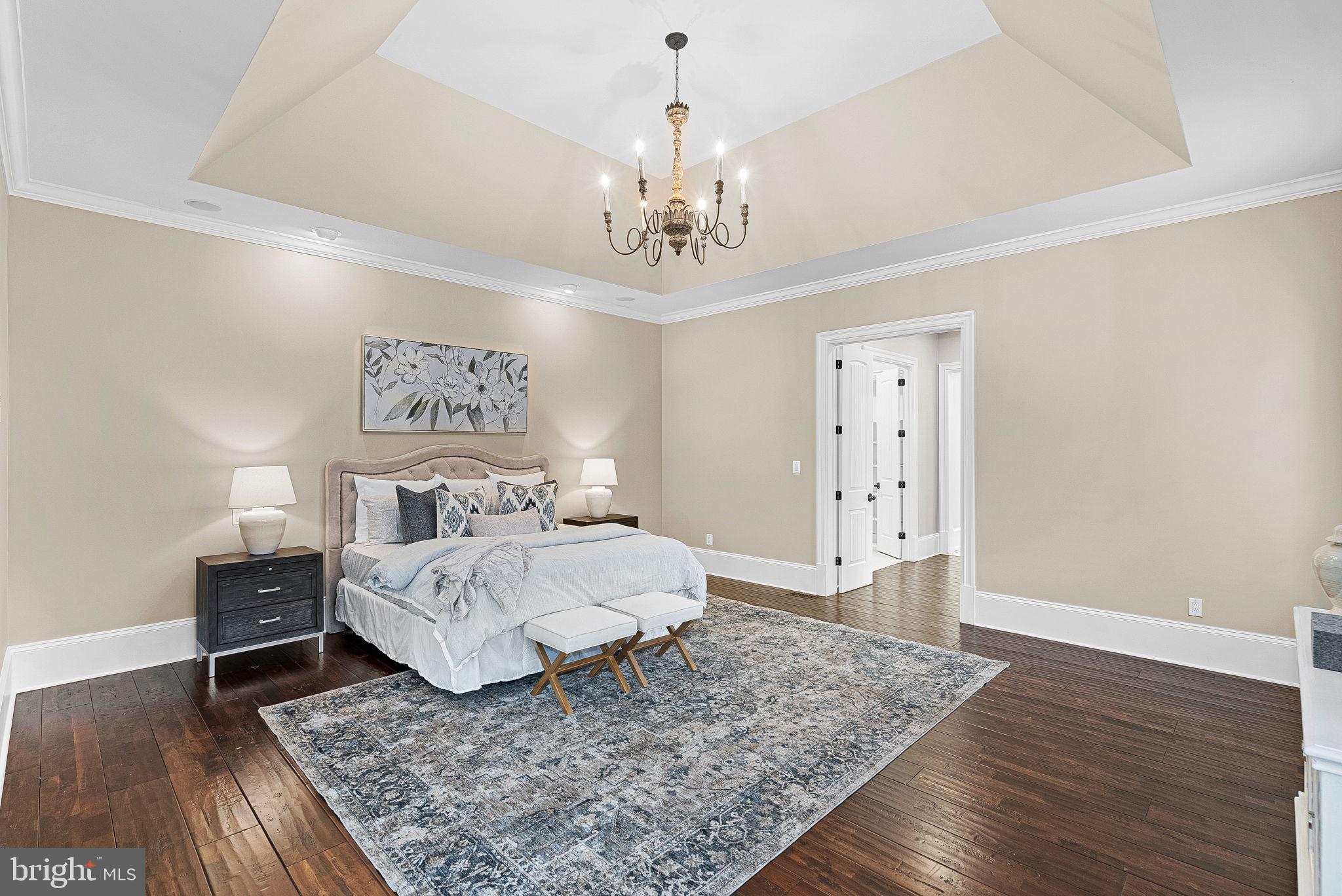 CREIGHTON FARMS - Residential