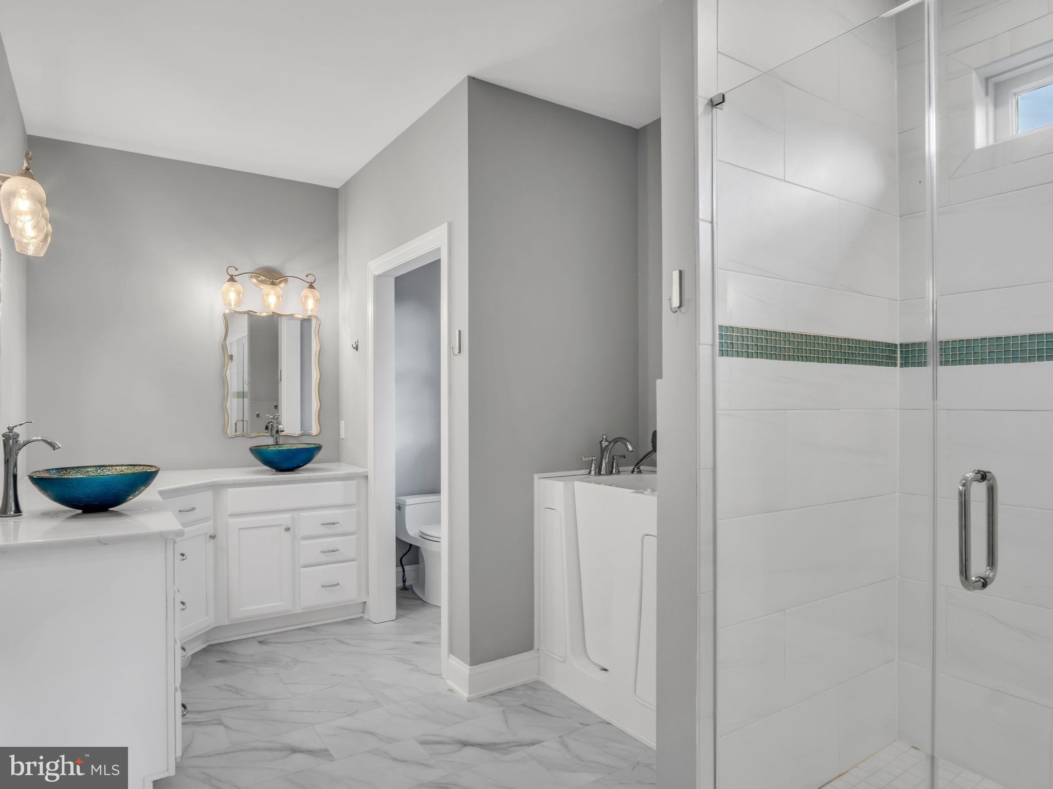 DENISE MEADOWS - Residential