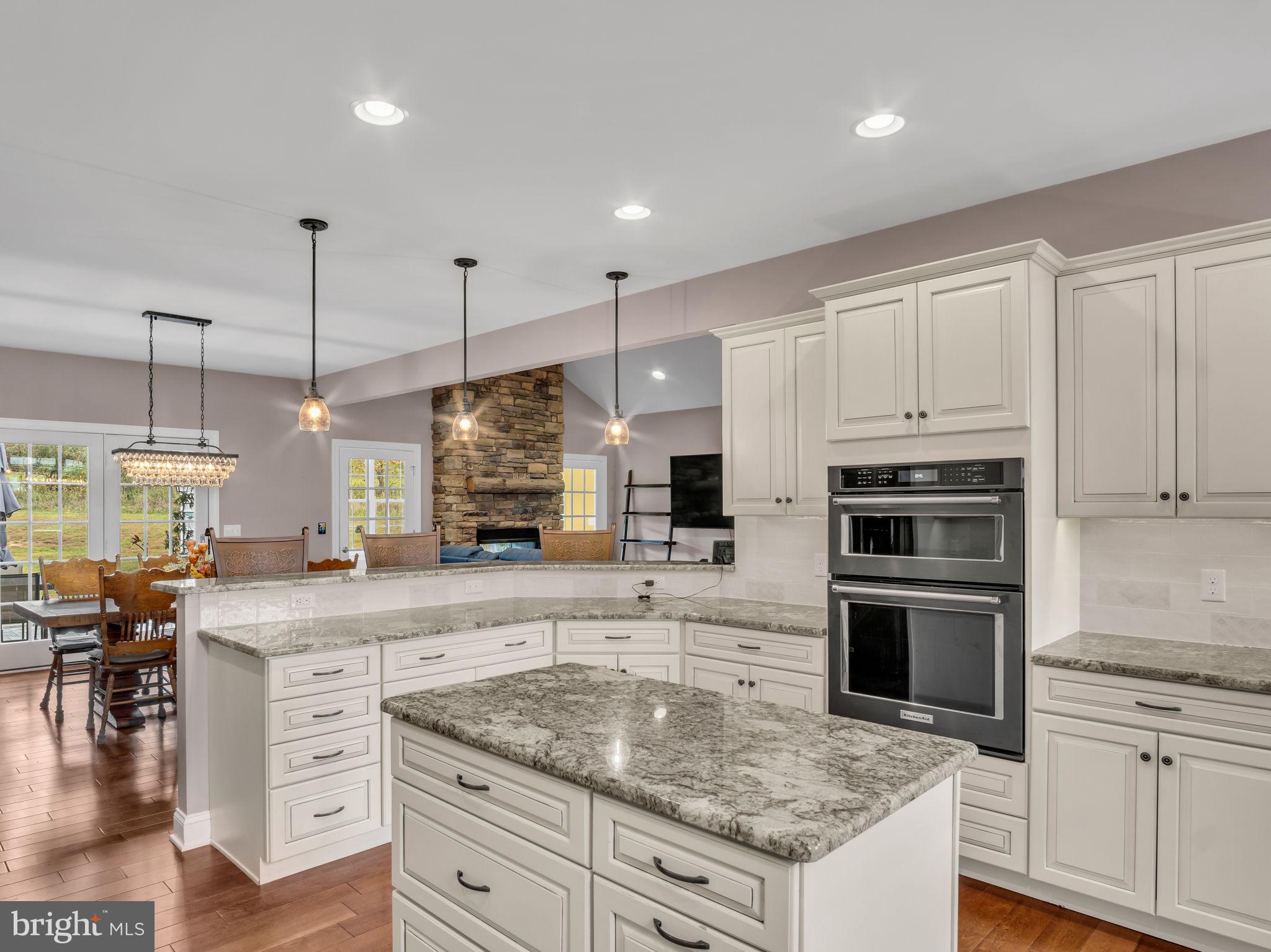 DENISE MEADOWS - Residential