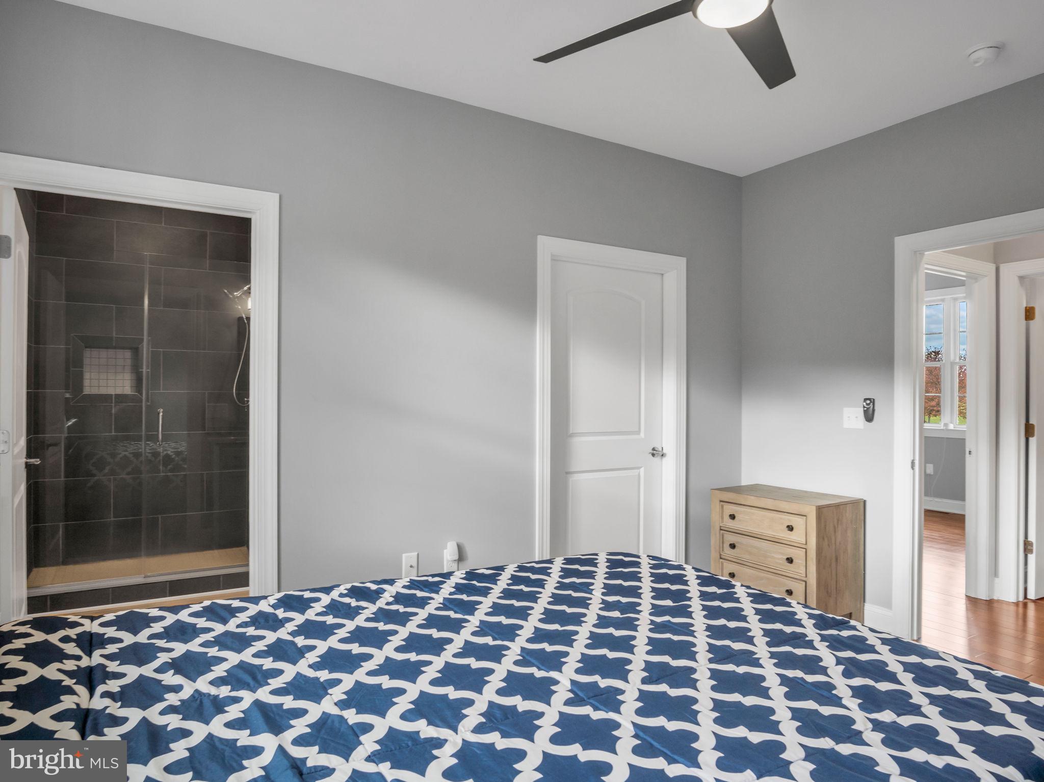 DENISE MEADOWS - Residential