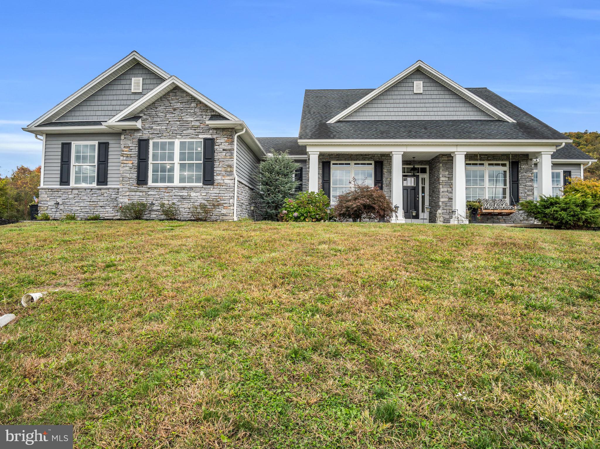 DENISE MEADOWS - Residential