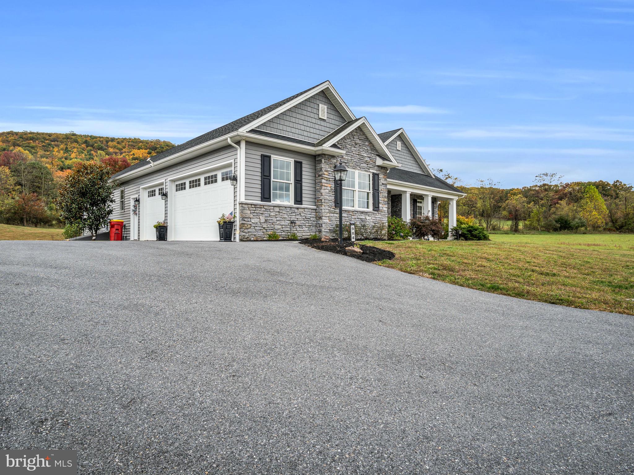 DENISE MEADOWS - Residential