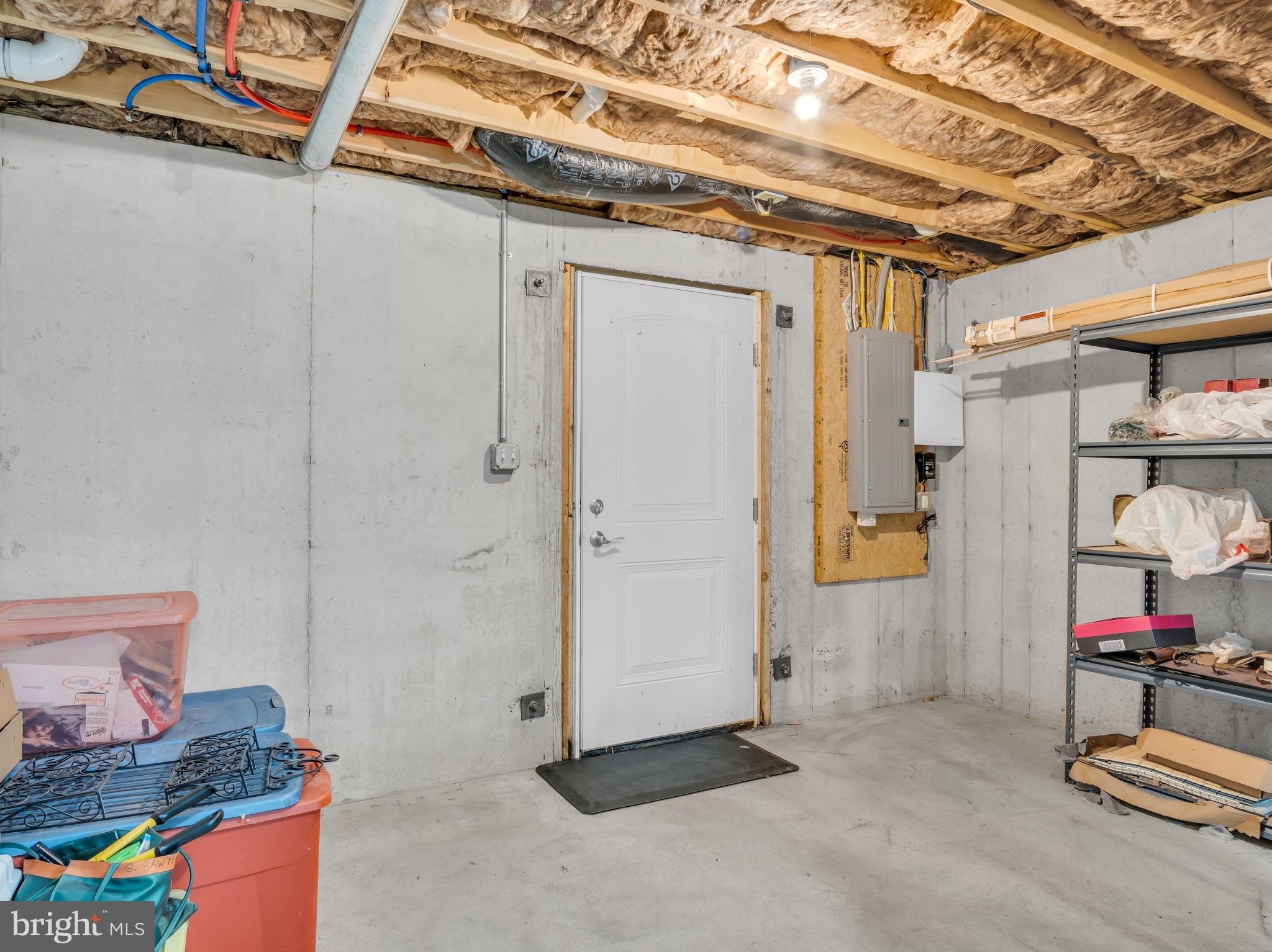 DENISE MEADOWS - Residential