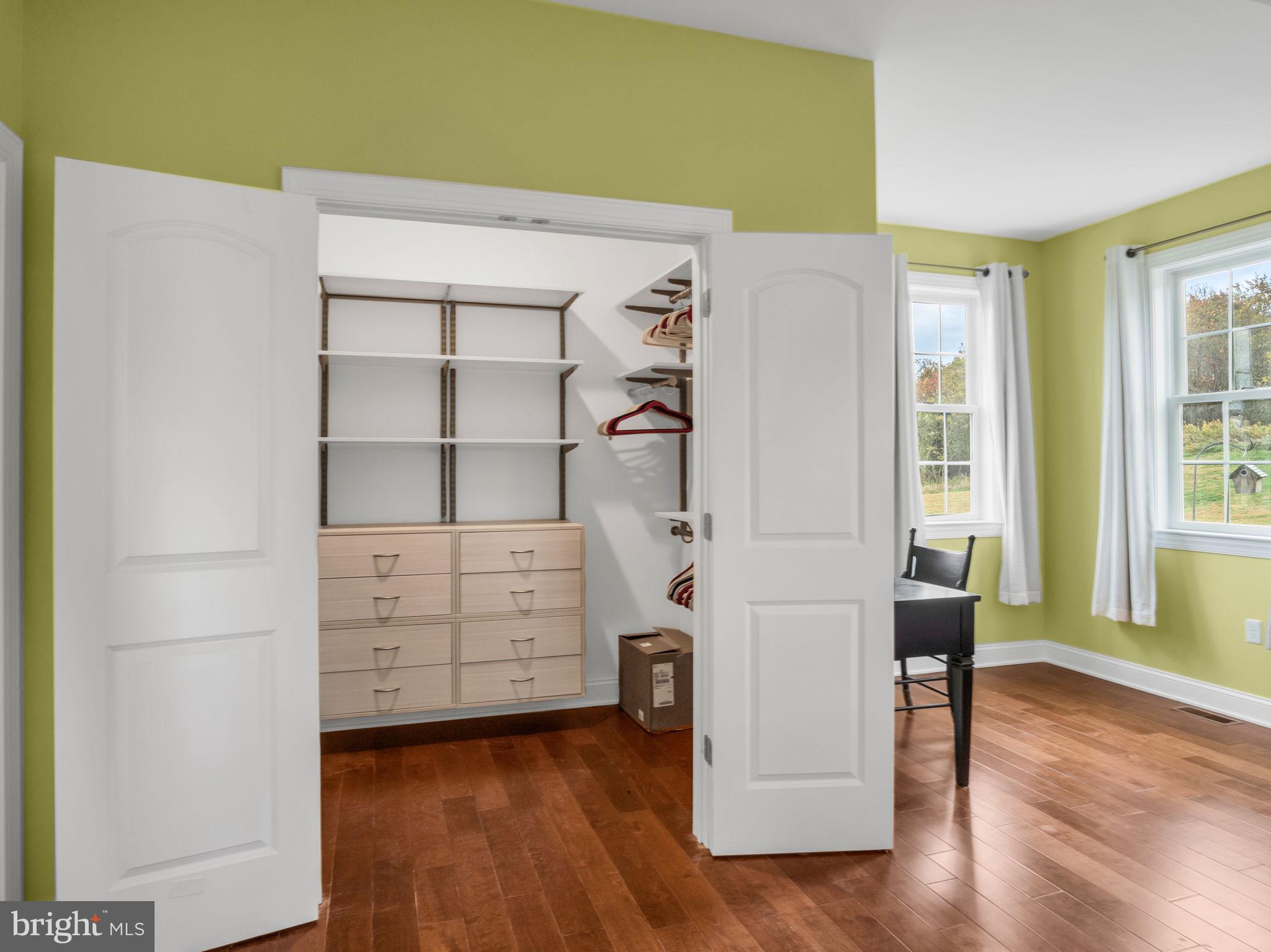 DENISE MEADOWS - Residential