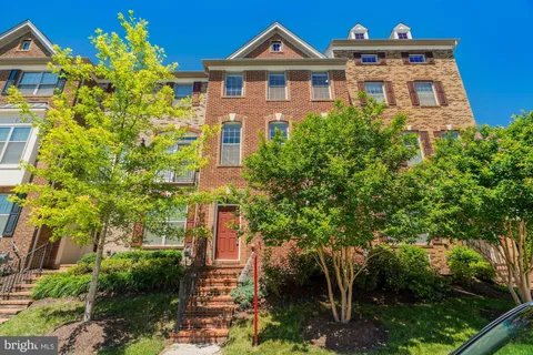 22595 Willington Square, Ashburn, VA MLS: VALO2114950