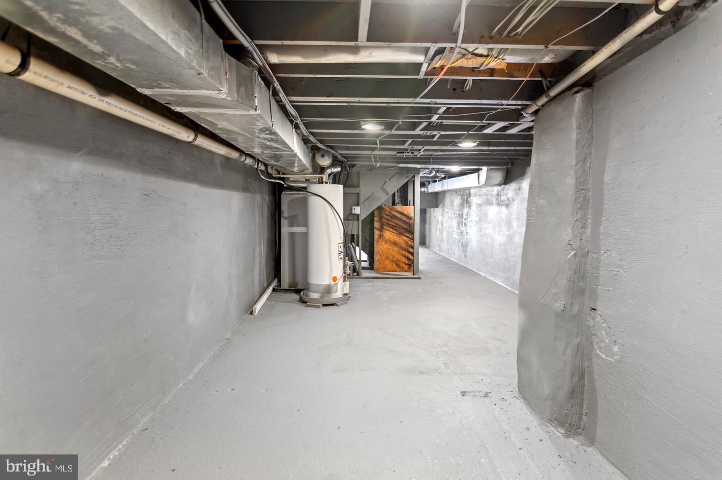 SANDTOWN-WINCHESTER - Residential