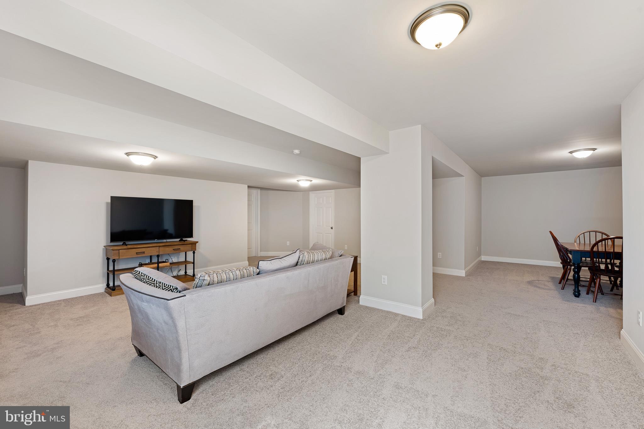 BIG OAK - Residential