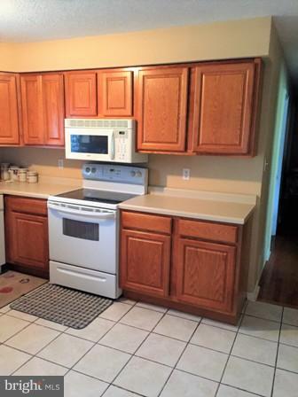 JOHN RILEY SUB-D - Residential