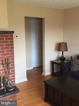 JOHN RILEY SUB-D - Residential