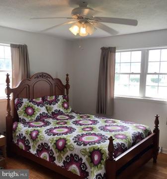 JOHN RILEY SUB-D - Residential