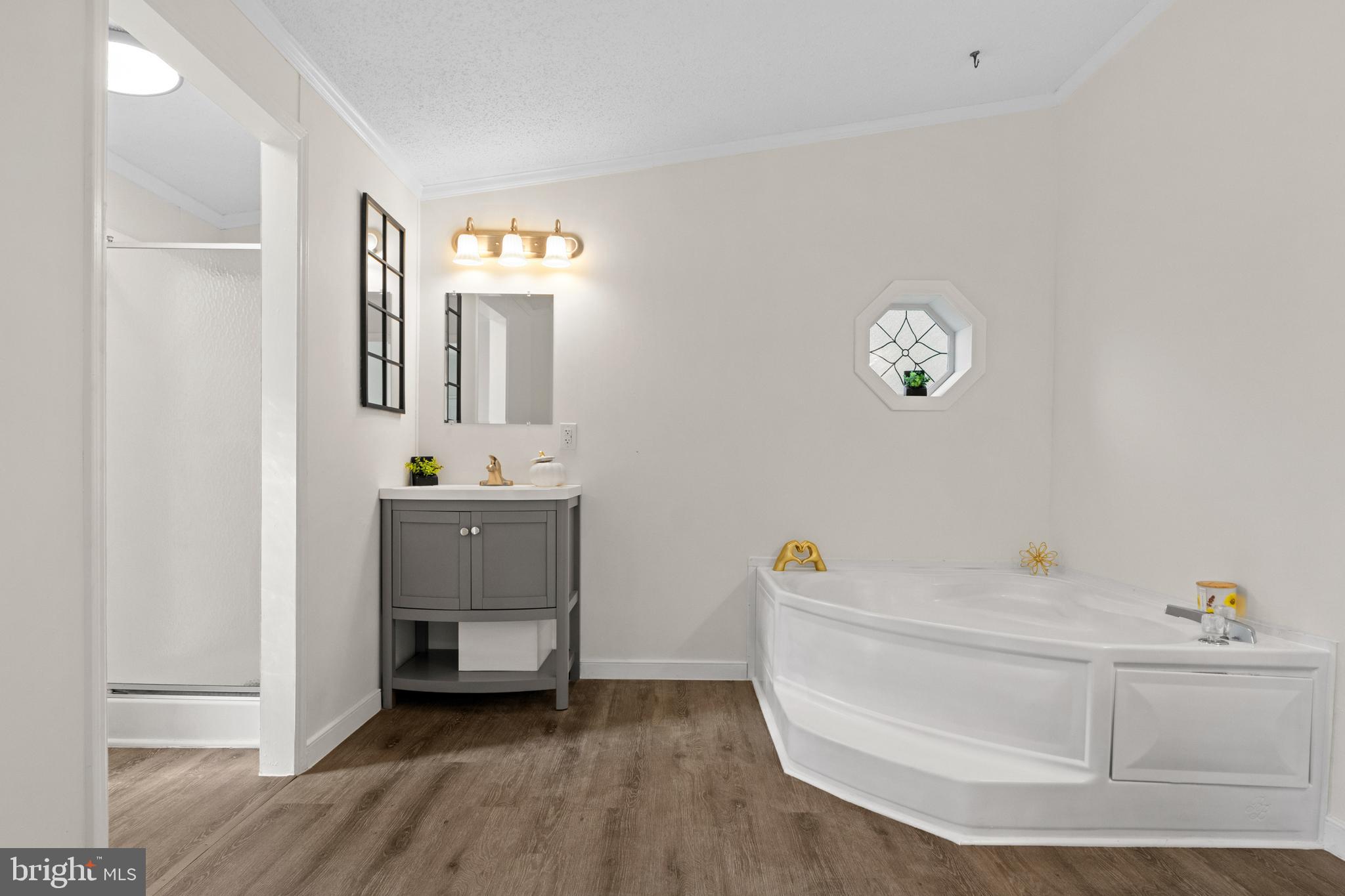 HELLAM - Residential