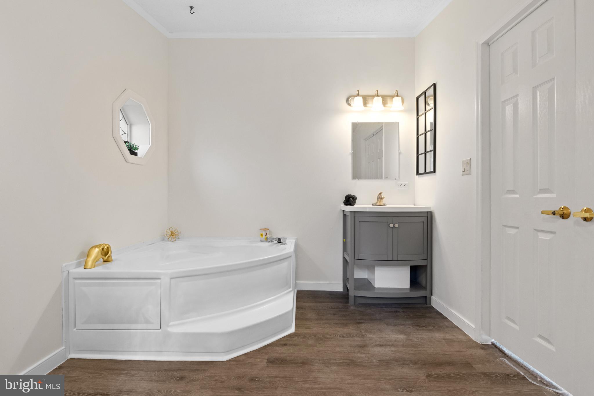 HELLAM - Residential