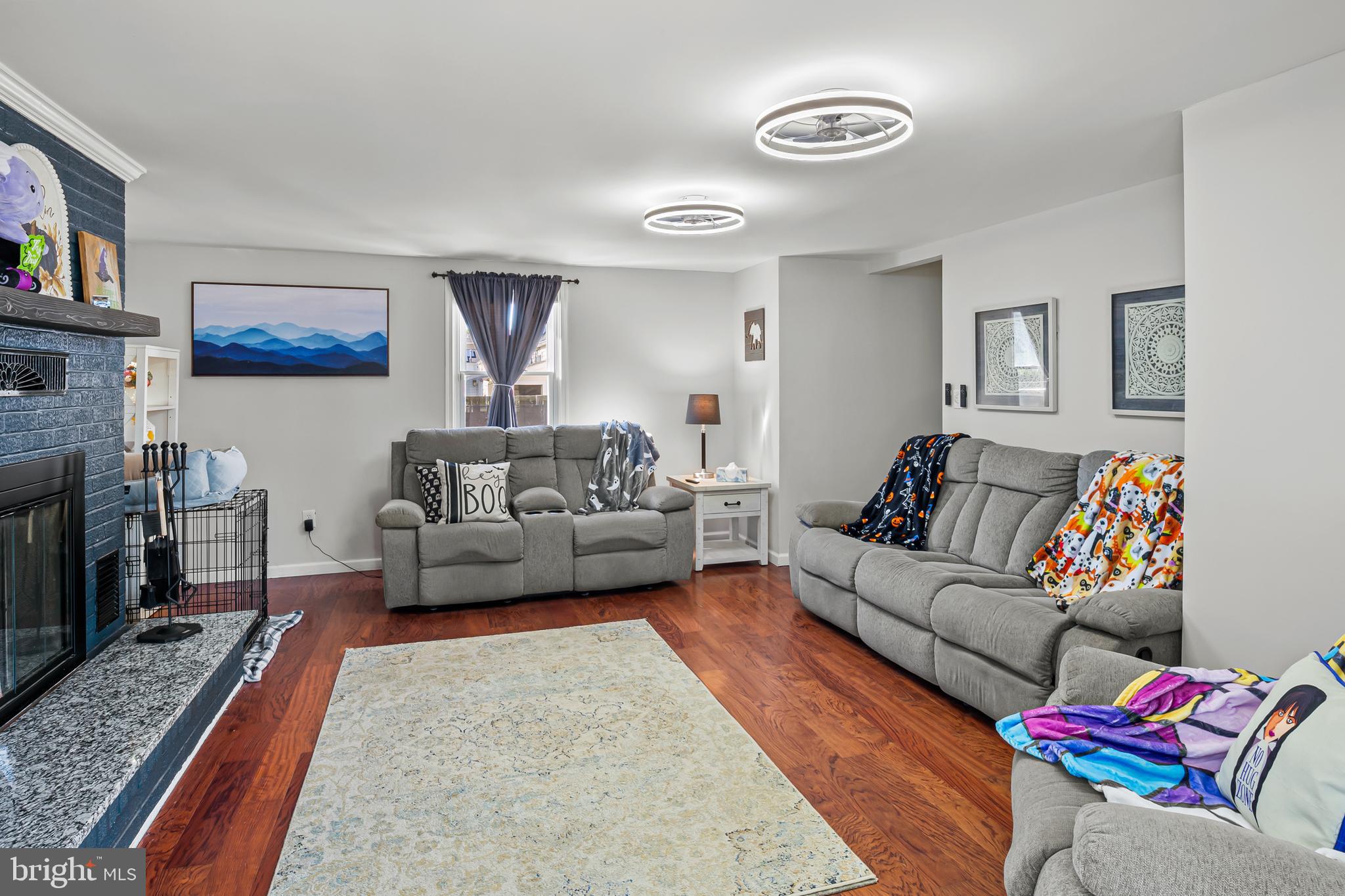 EDGEPOINT - Residential