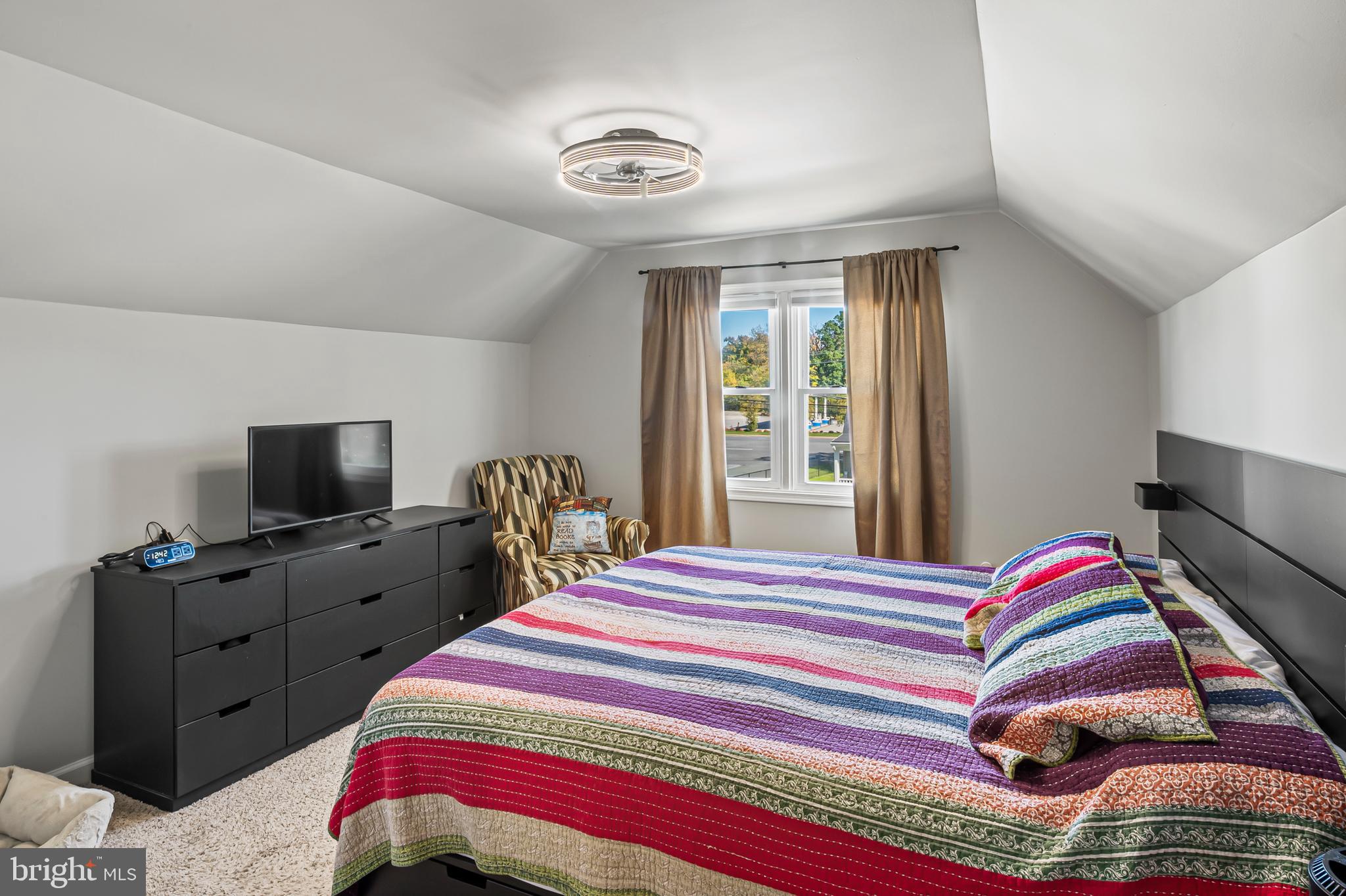 EDGEPOINT - Residential