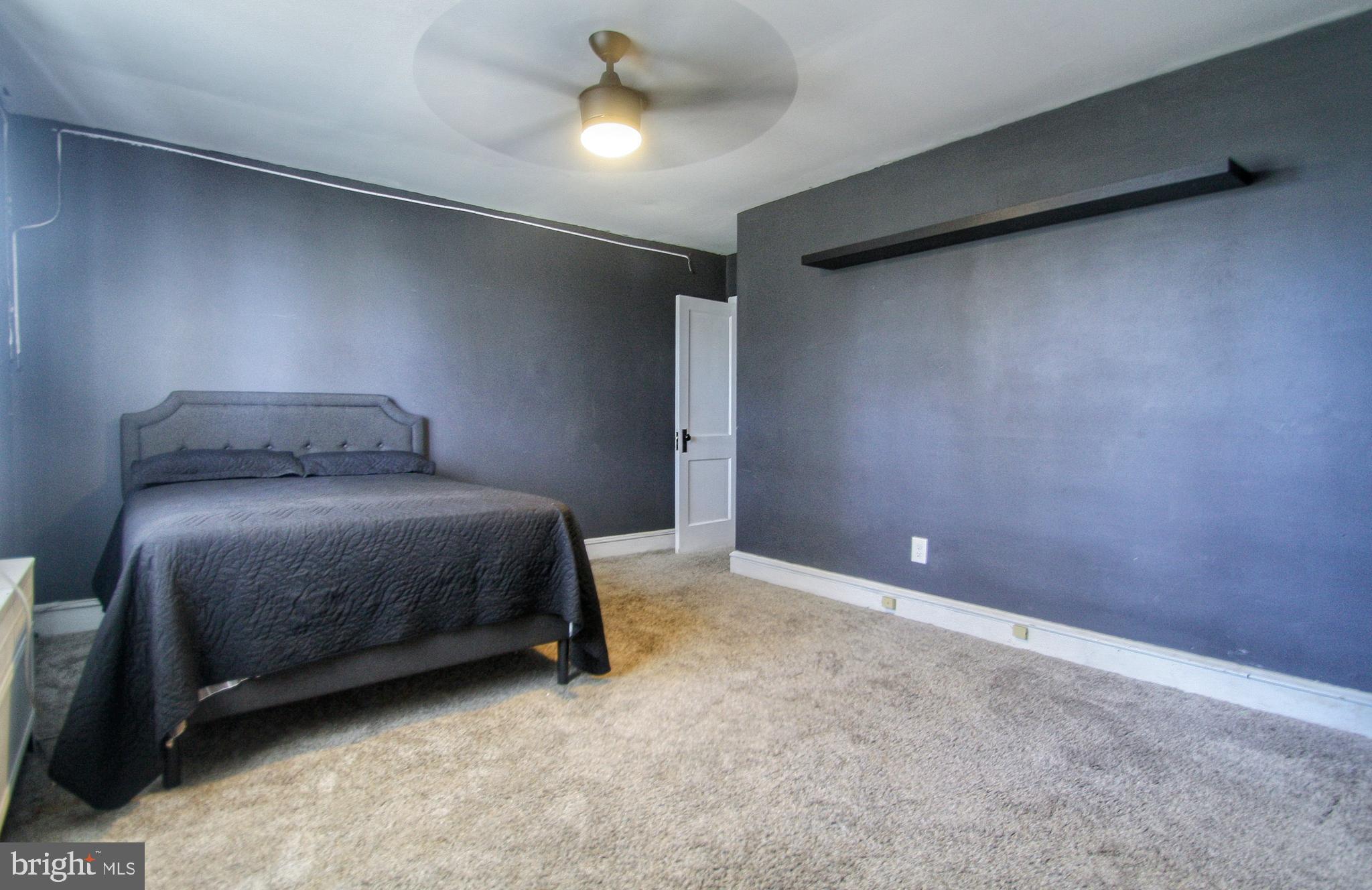 WEST OAK LANE - Residential