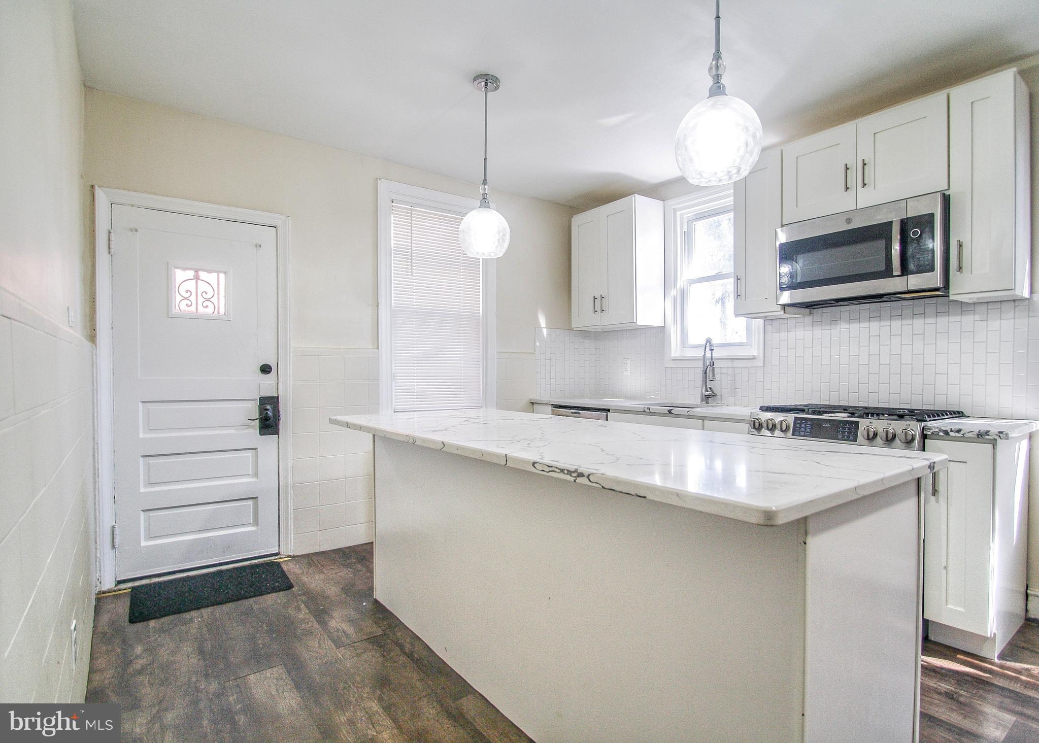 WEST OAK LANE - Residential