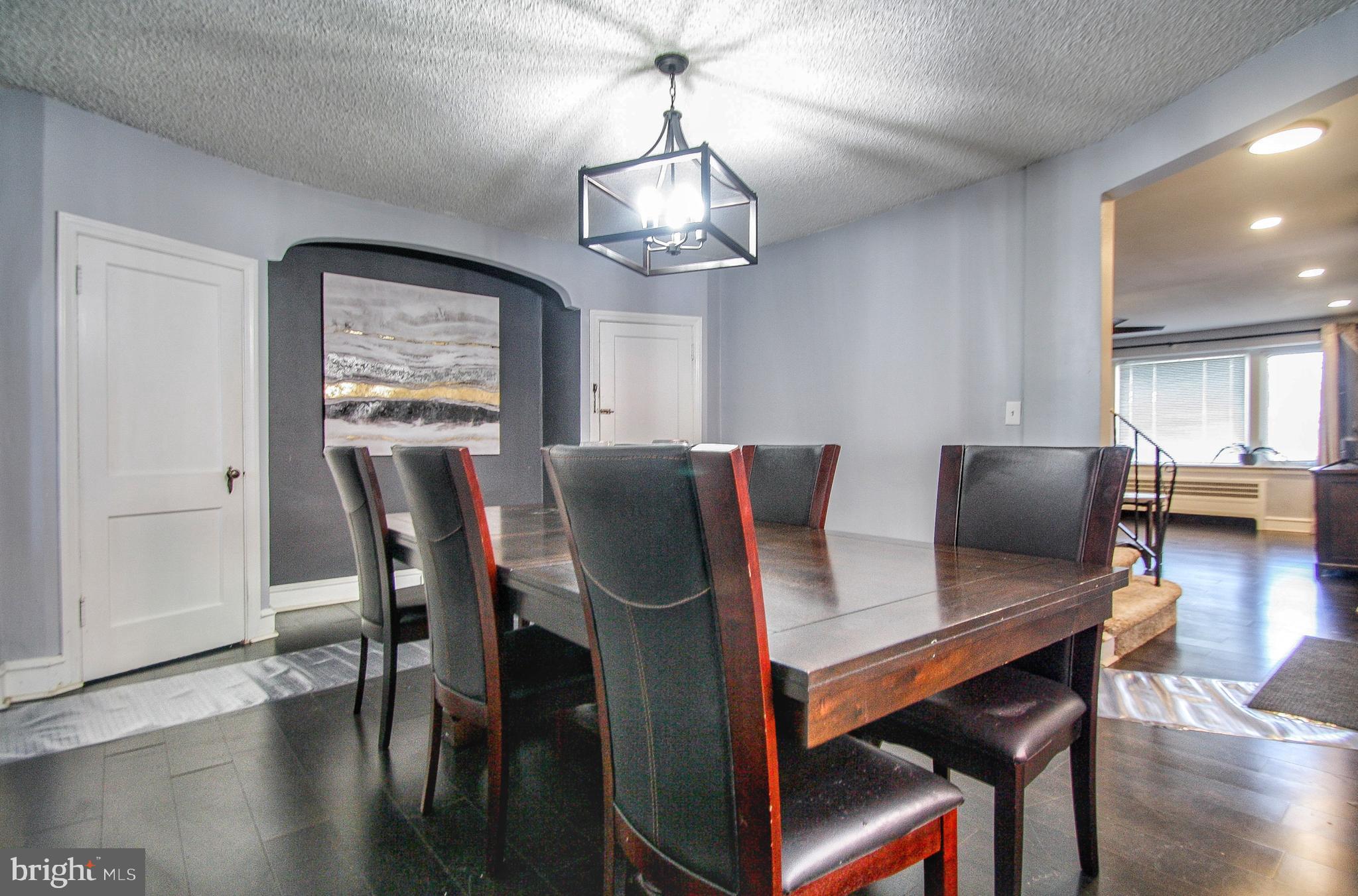 WEST OAK LANE - Residential