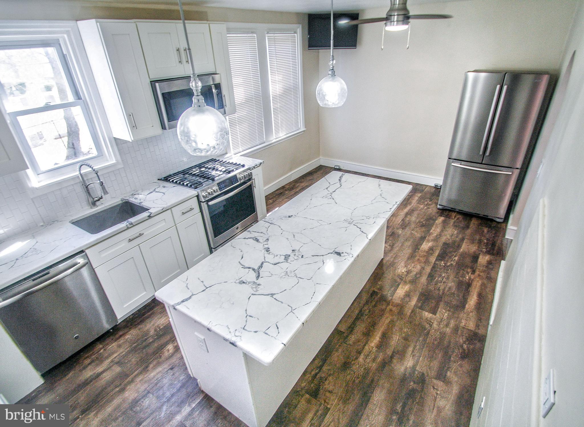 WEST OAK LANE - Residential