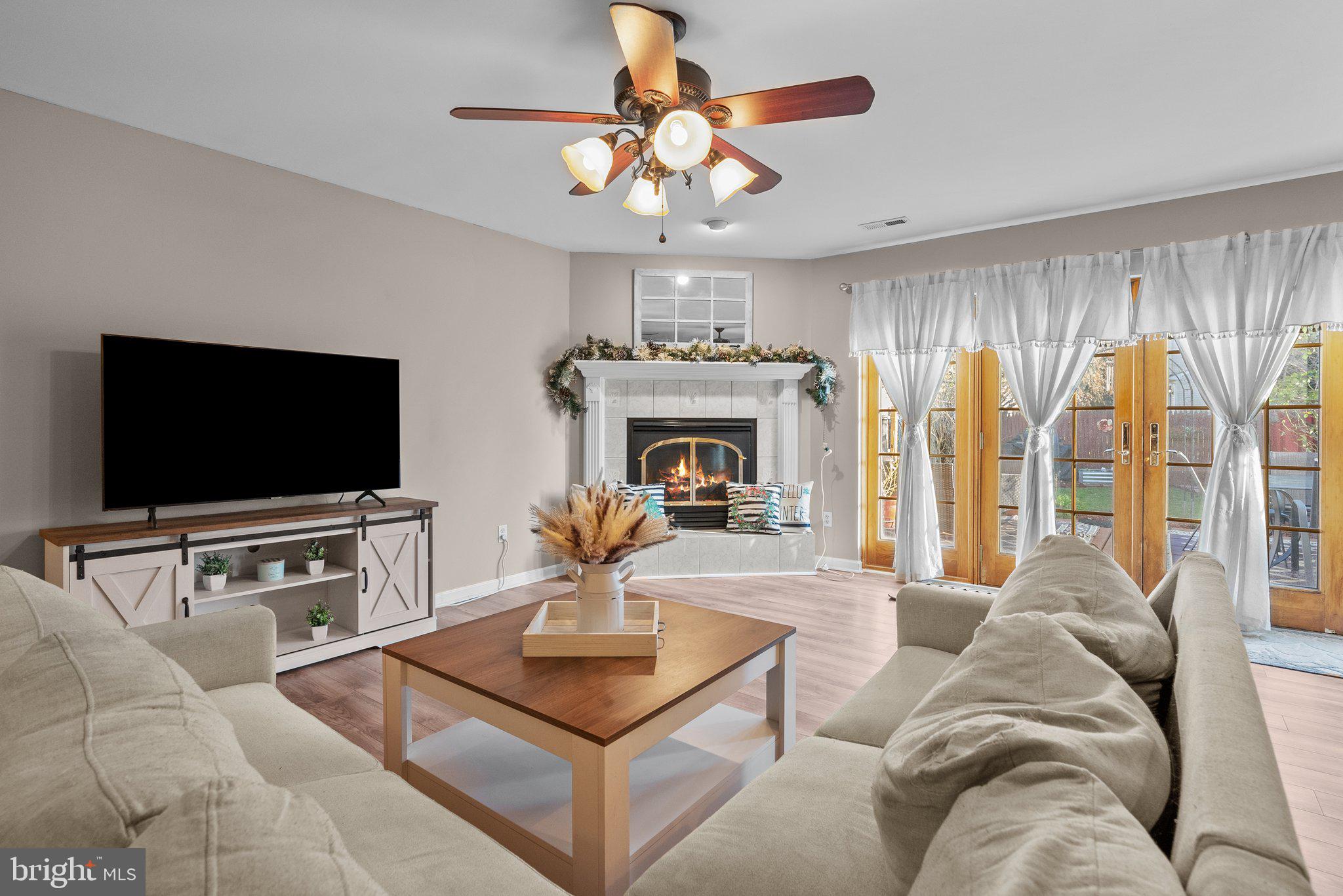 WYNMERE HUNT - Residential