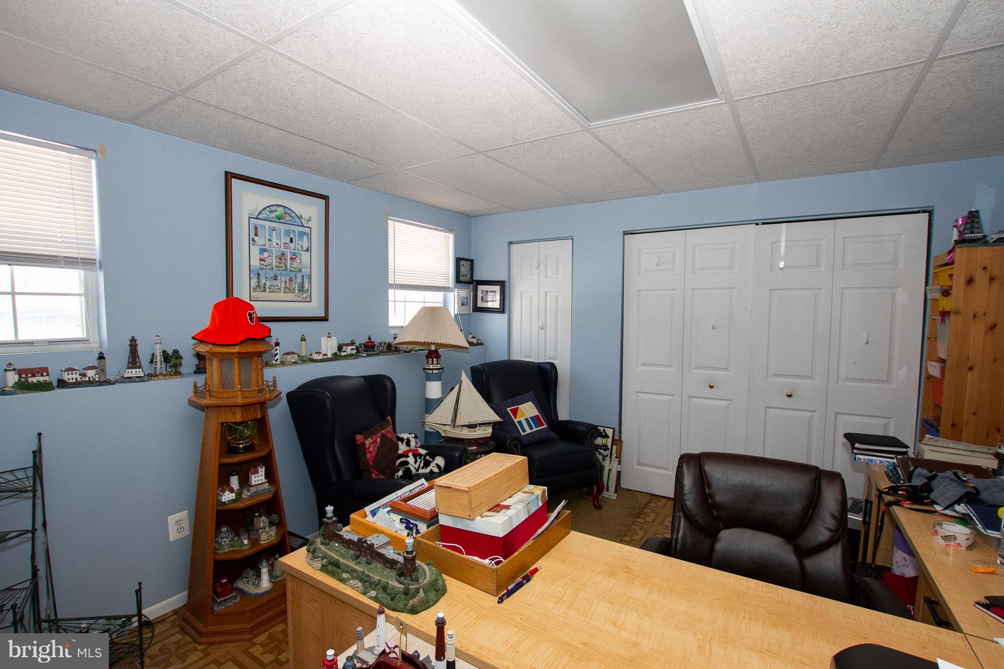 CARROLLWOOD MANOR - Residential