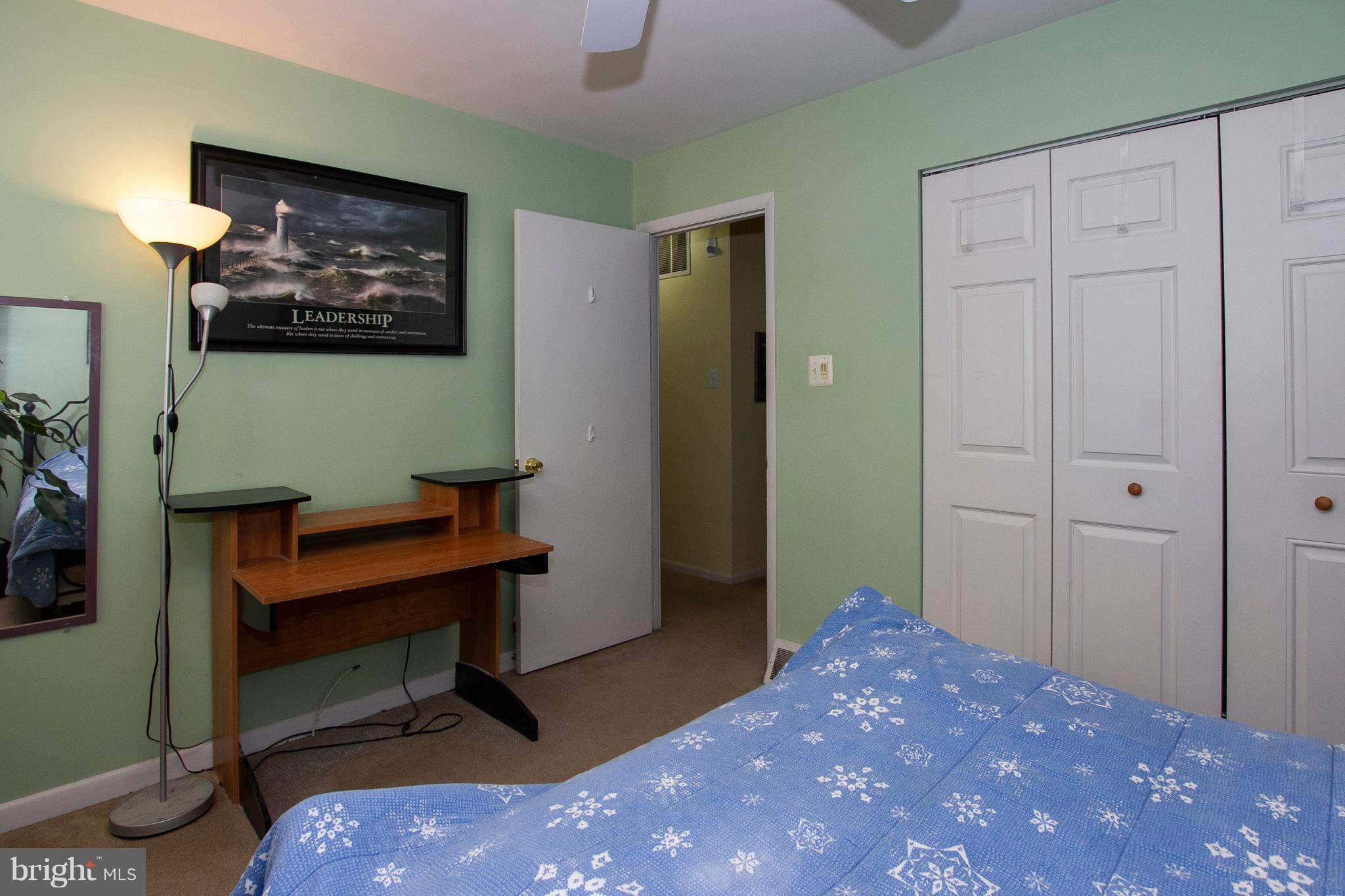 CARROLLWOOD MANOR - Residential