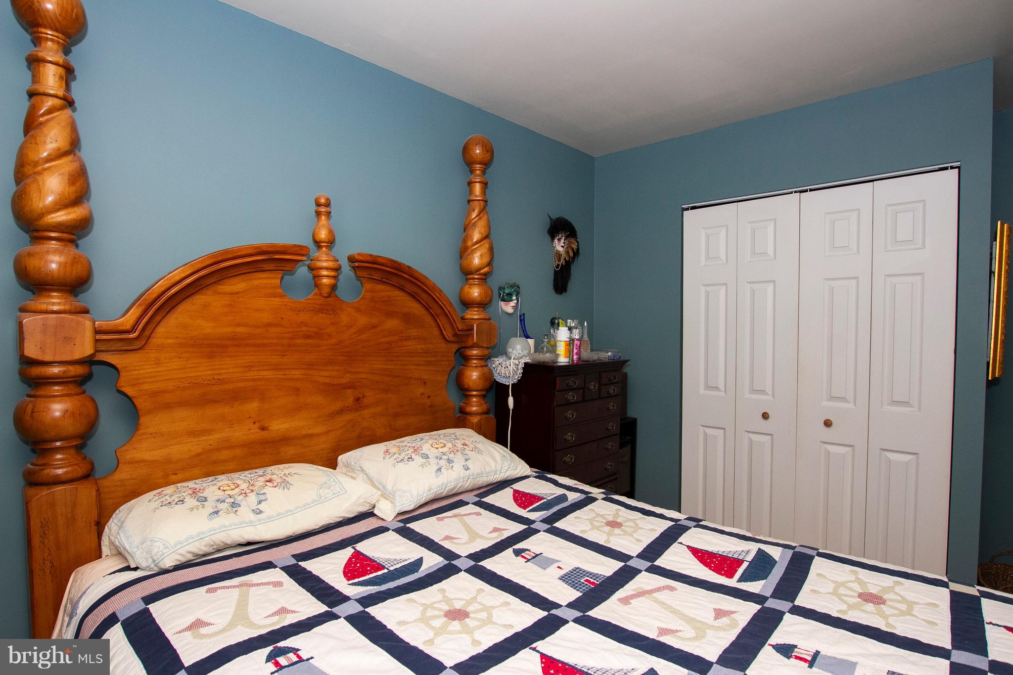 CARROLLWOOD MANOR - Residential