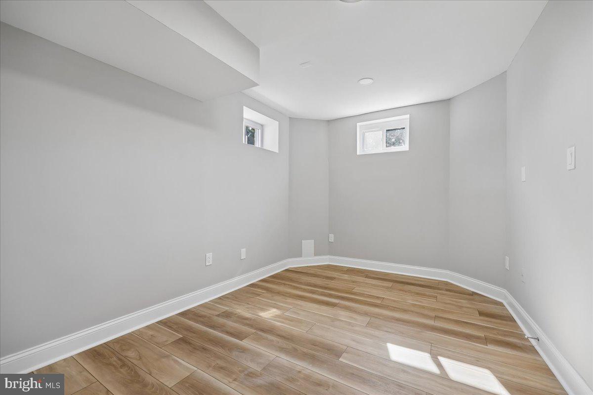 BARNESVILLE OUTSIDE - Residential