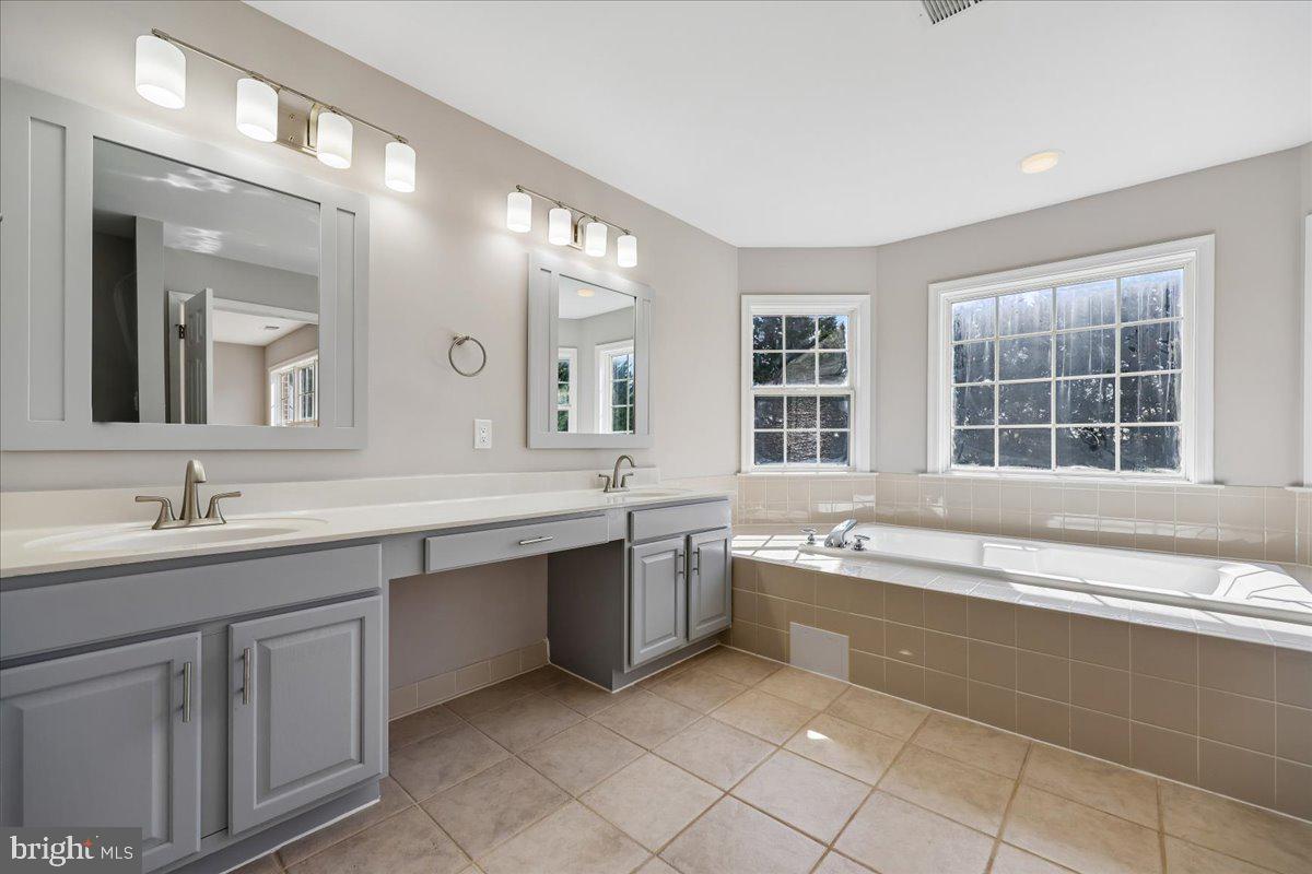 BARNESVILLE OUTSIDE - Residential