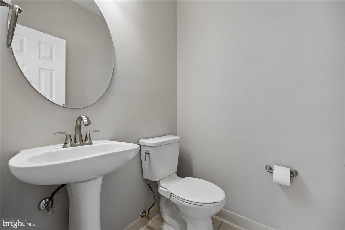 BARNESVILLE OUTSIDE - Residential