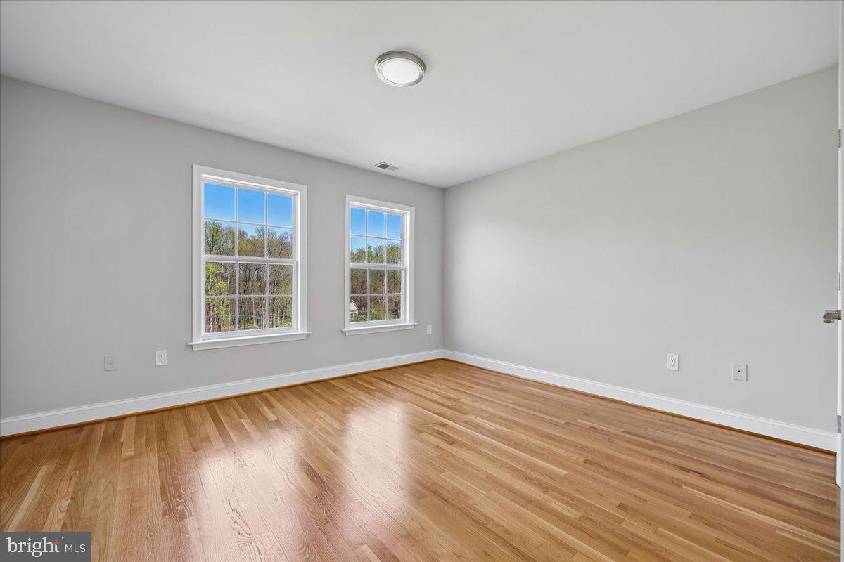 BARNESVILLE OUTSIDE - Residential