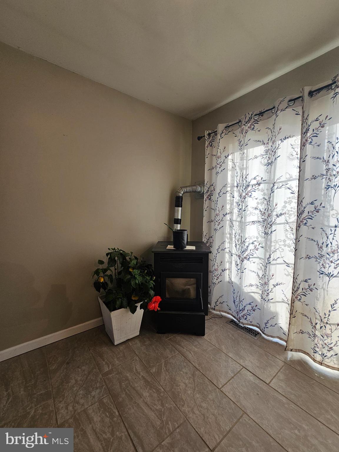 CHAPEL BRANCH - Residential