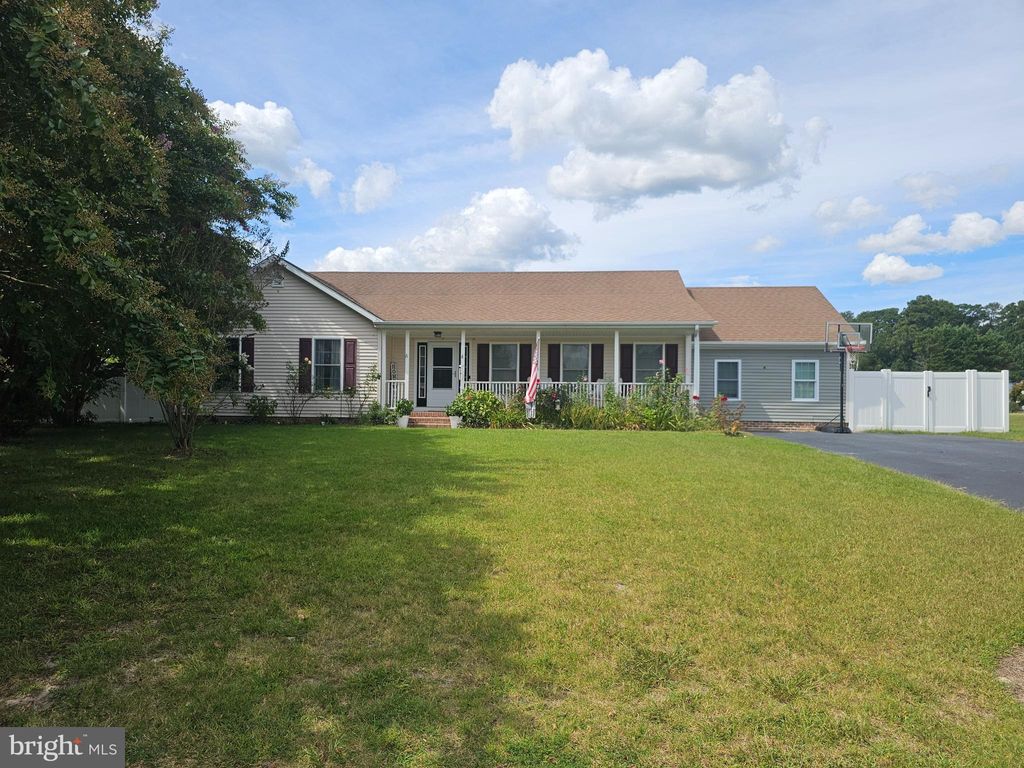 Photo of 310 Autumn Ridge Drive, HEBRON, MD 21830 (MLS # MDWC2019600)