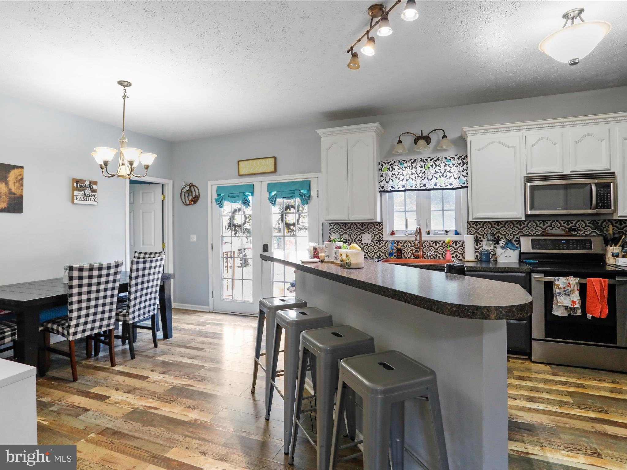 PINE RIDGE - Residential