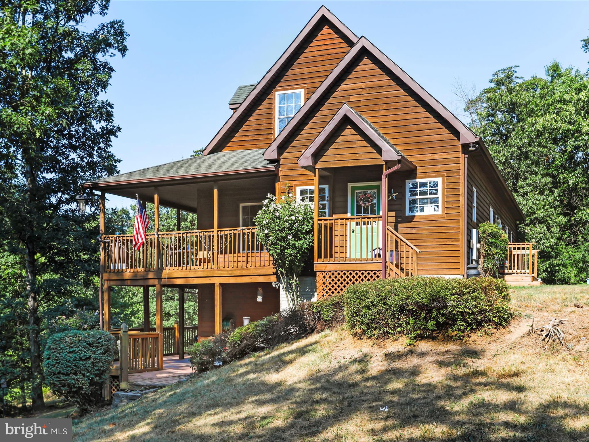 PINE RIDGE - Residential