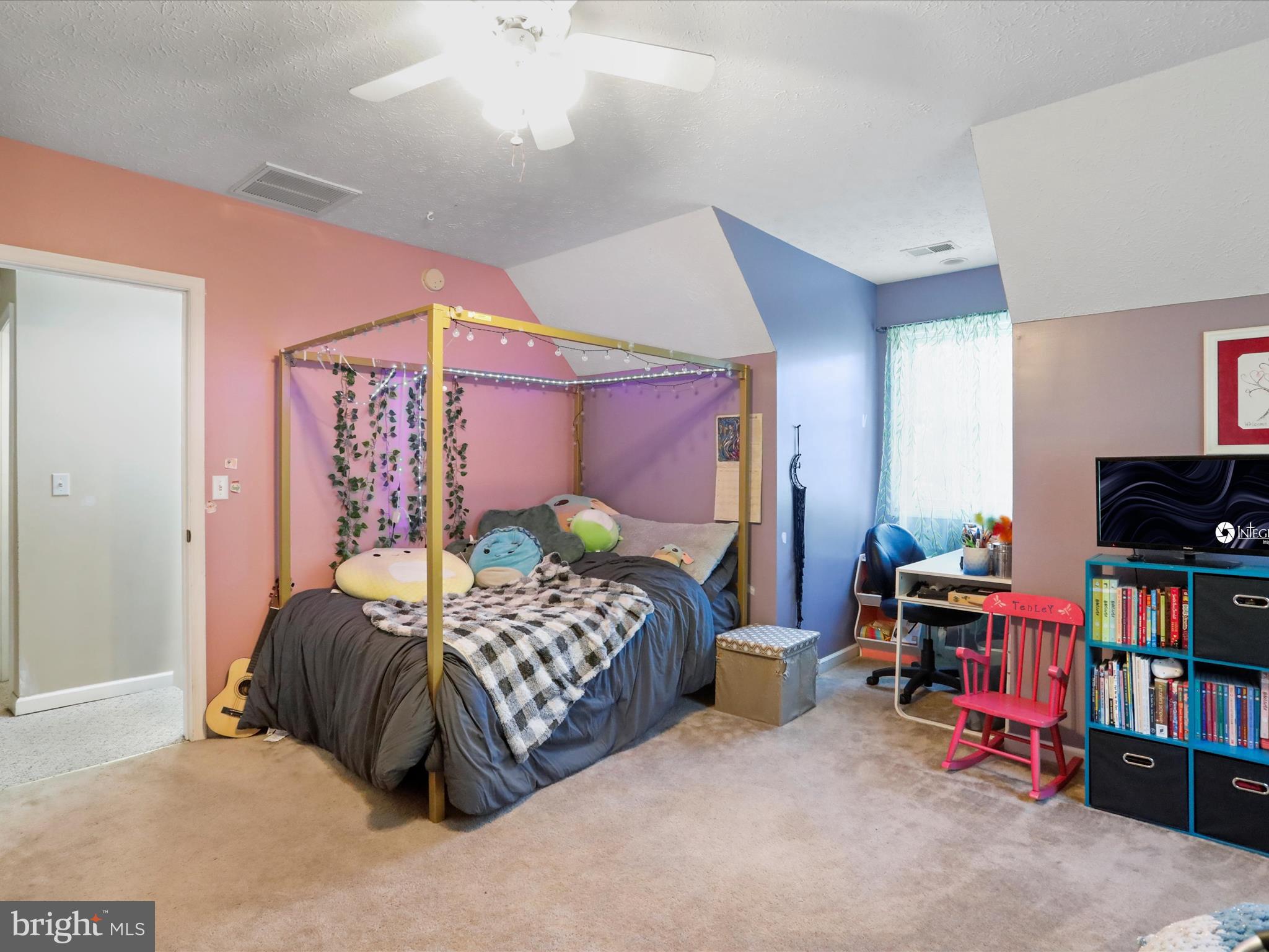 PINE RIDGE - Residential