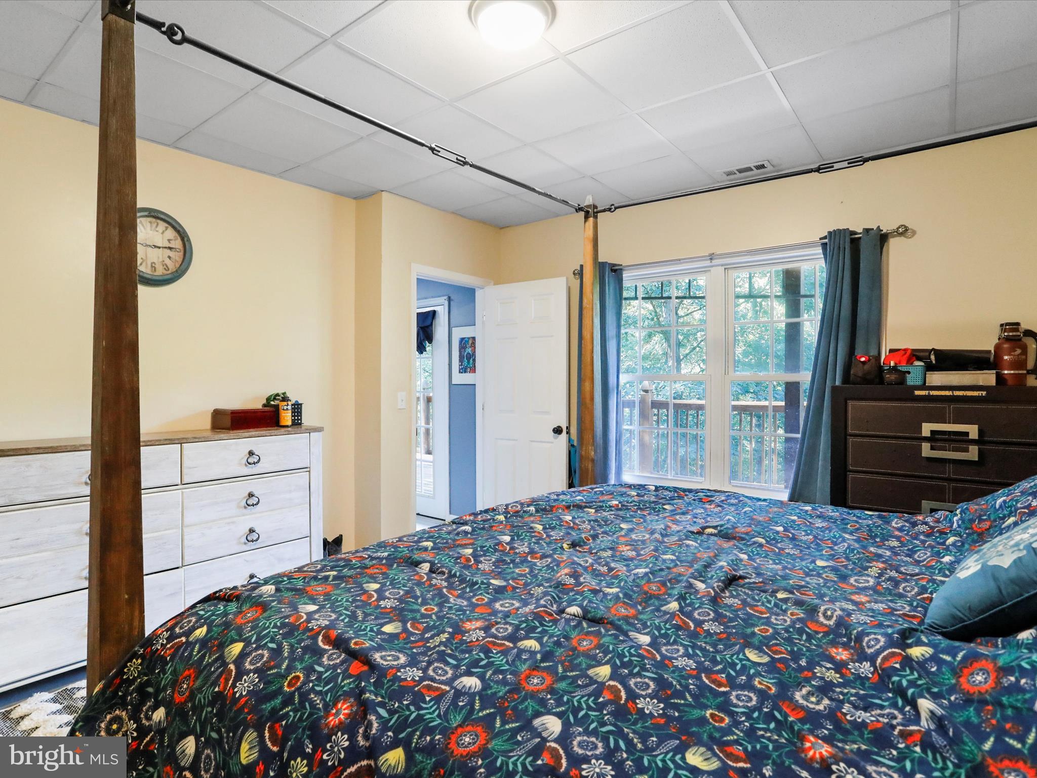 PINE RIDGE - Residential