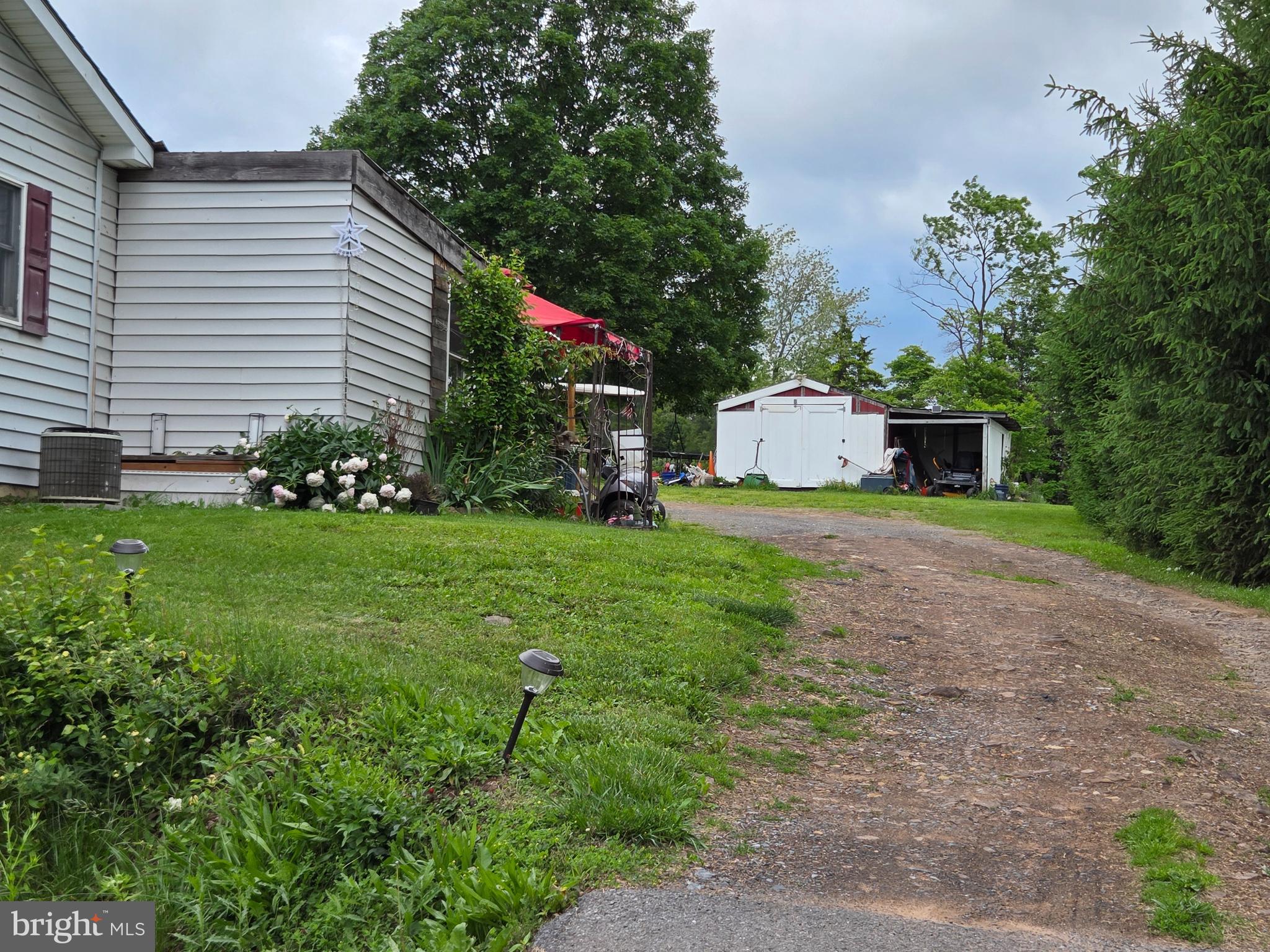 15 SHARON DRIVE